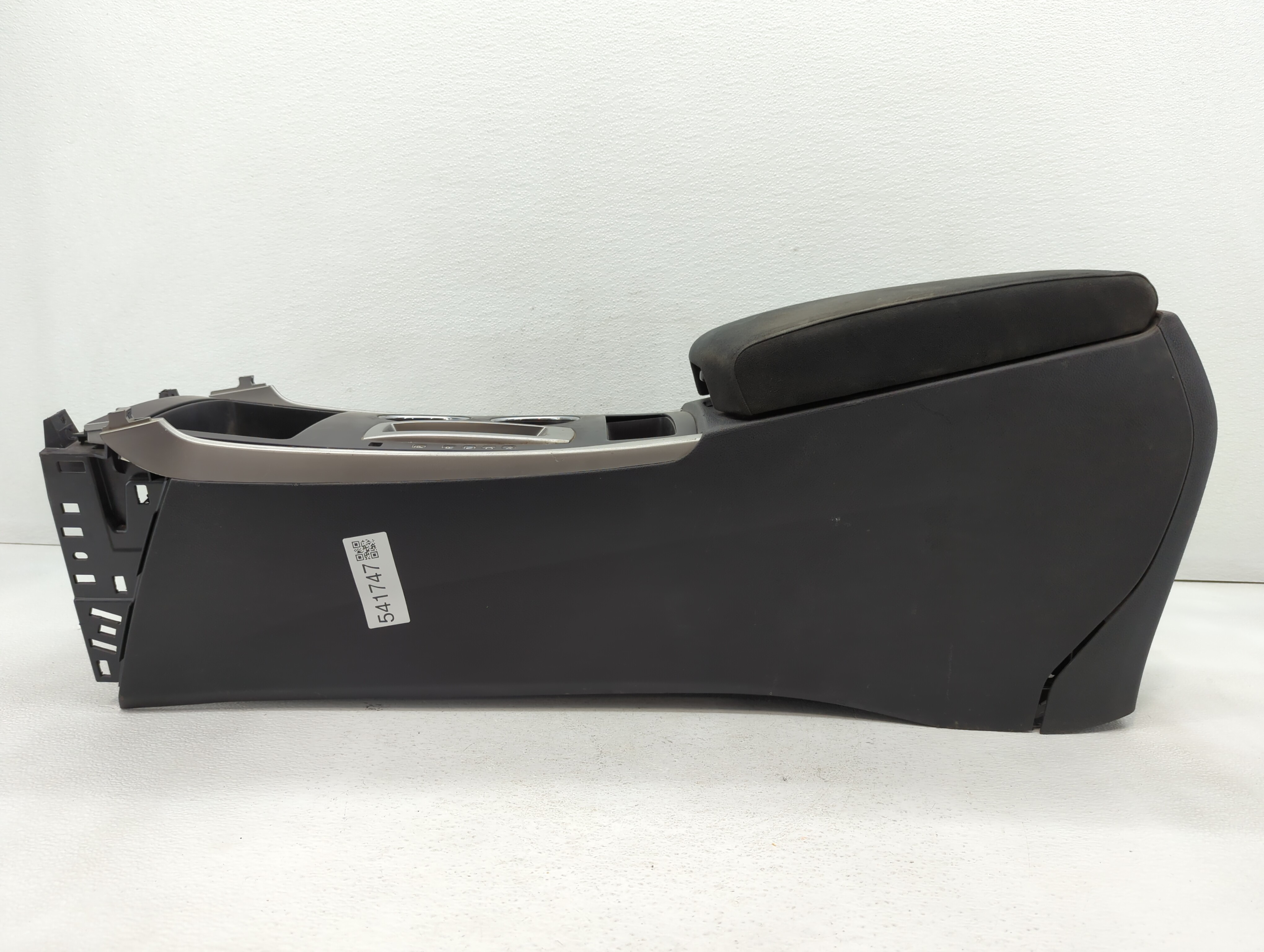 2015-2015 Nissan Altima Center Floor Console 541747 - Oemusedautoparts1.com