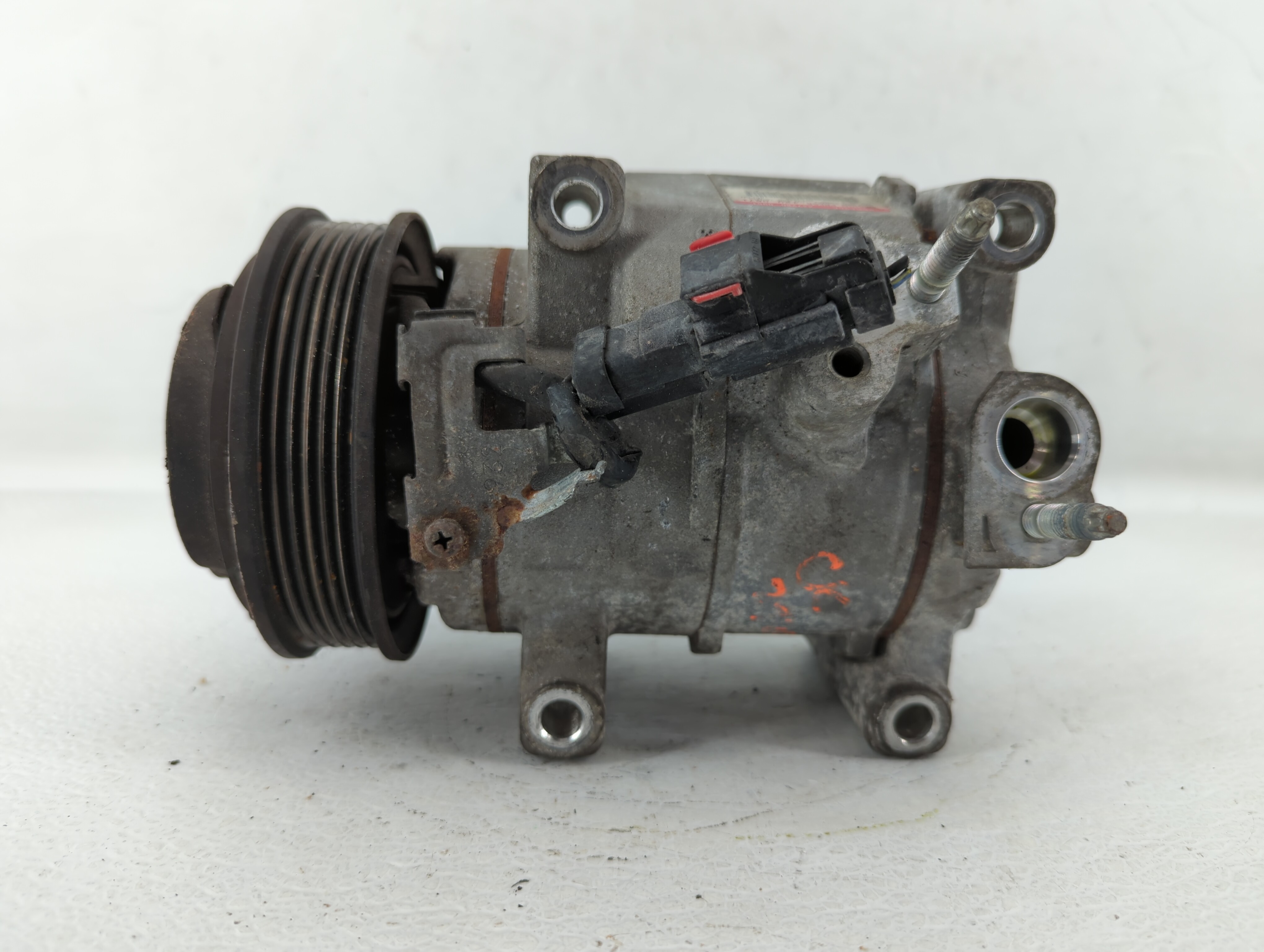 Picture of Dodge Caravan Air Conditioning A/c Ac Compressor Oem 543818