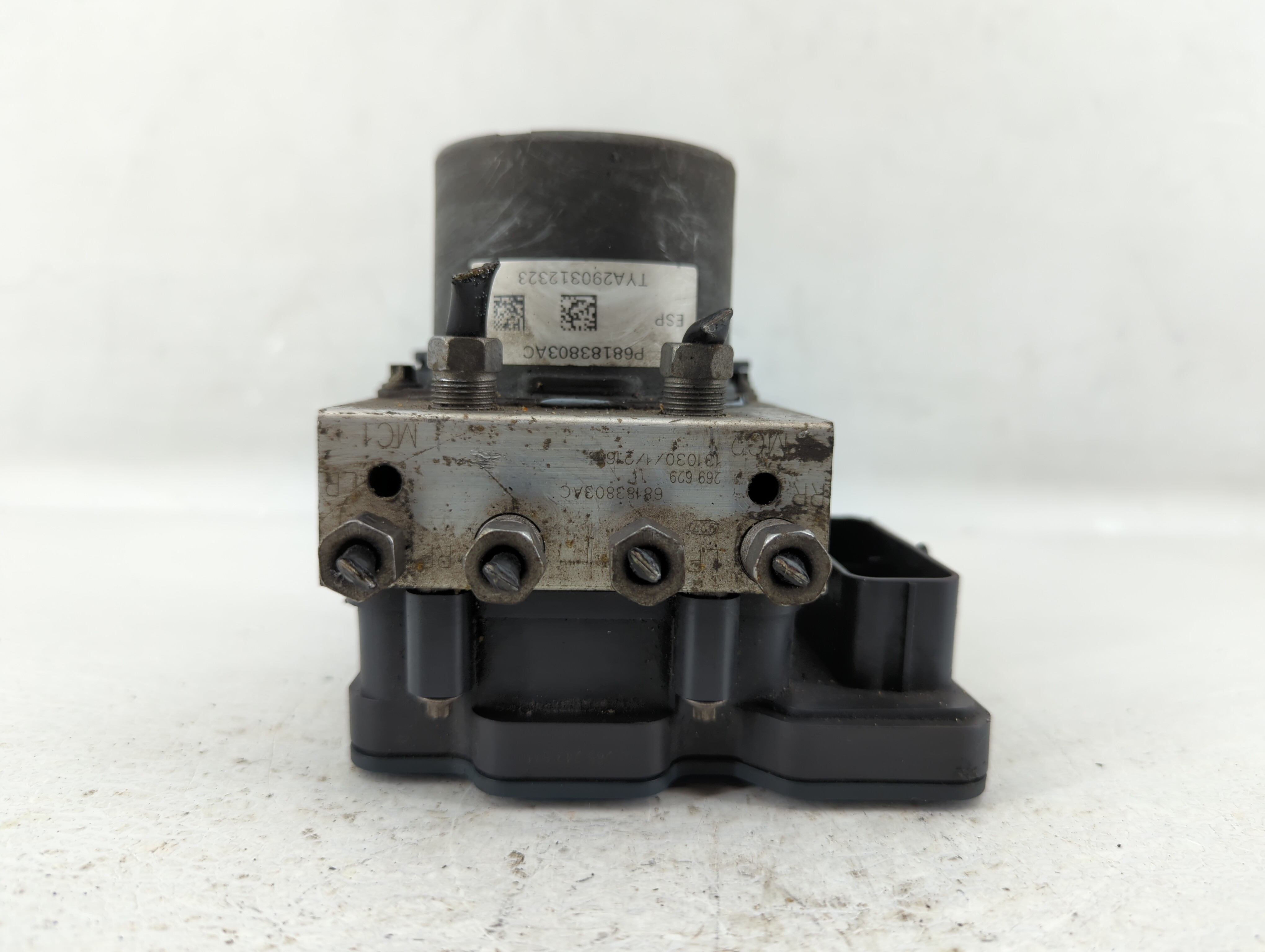 Picture of Dodge Caravan Abs Pump Control Module 545345