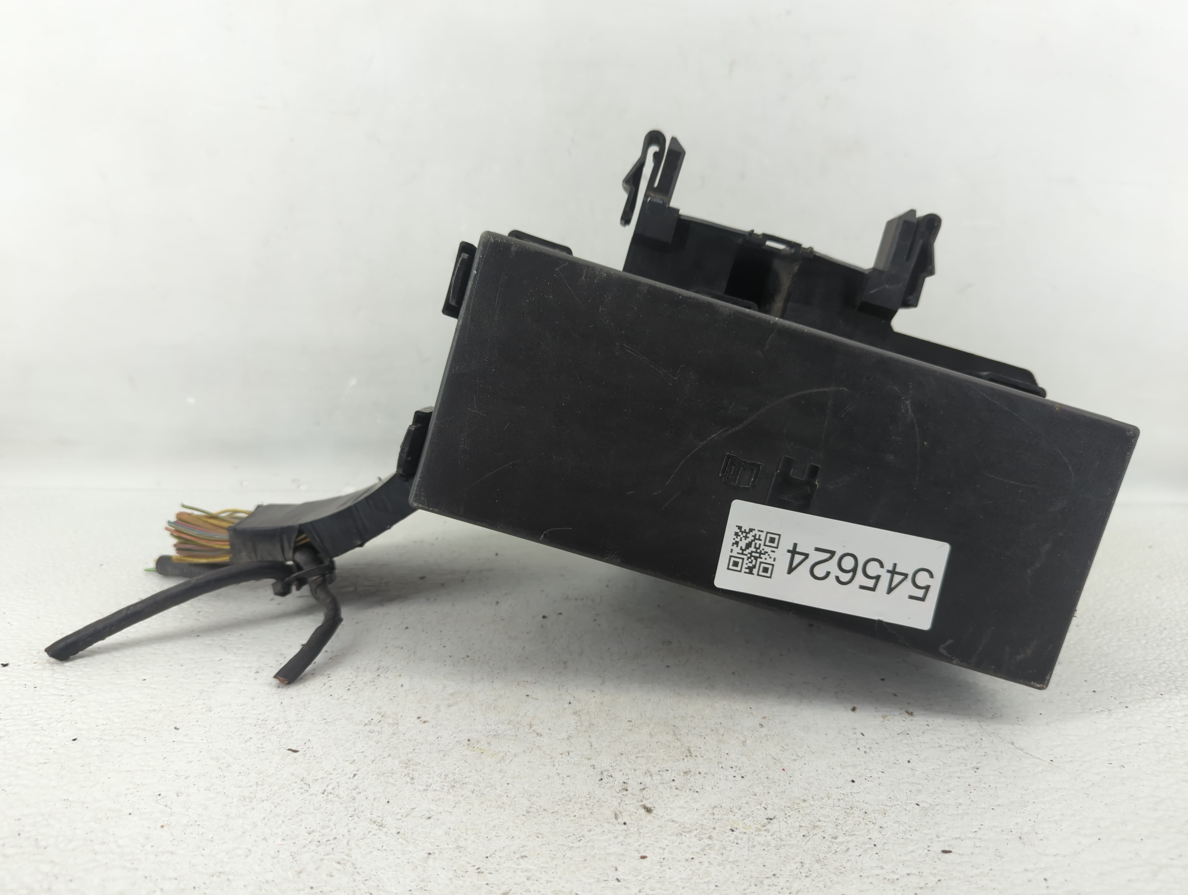 2014-2015 Ford Explorer Fusebox Fuse Box Relay Module Bt4t-14a003-aa 545624 - Oemusedautoparts1.com