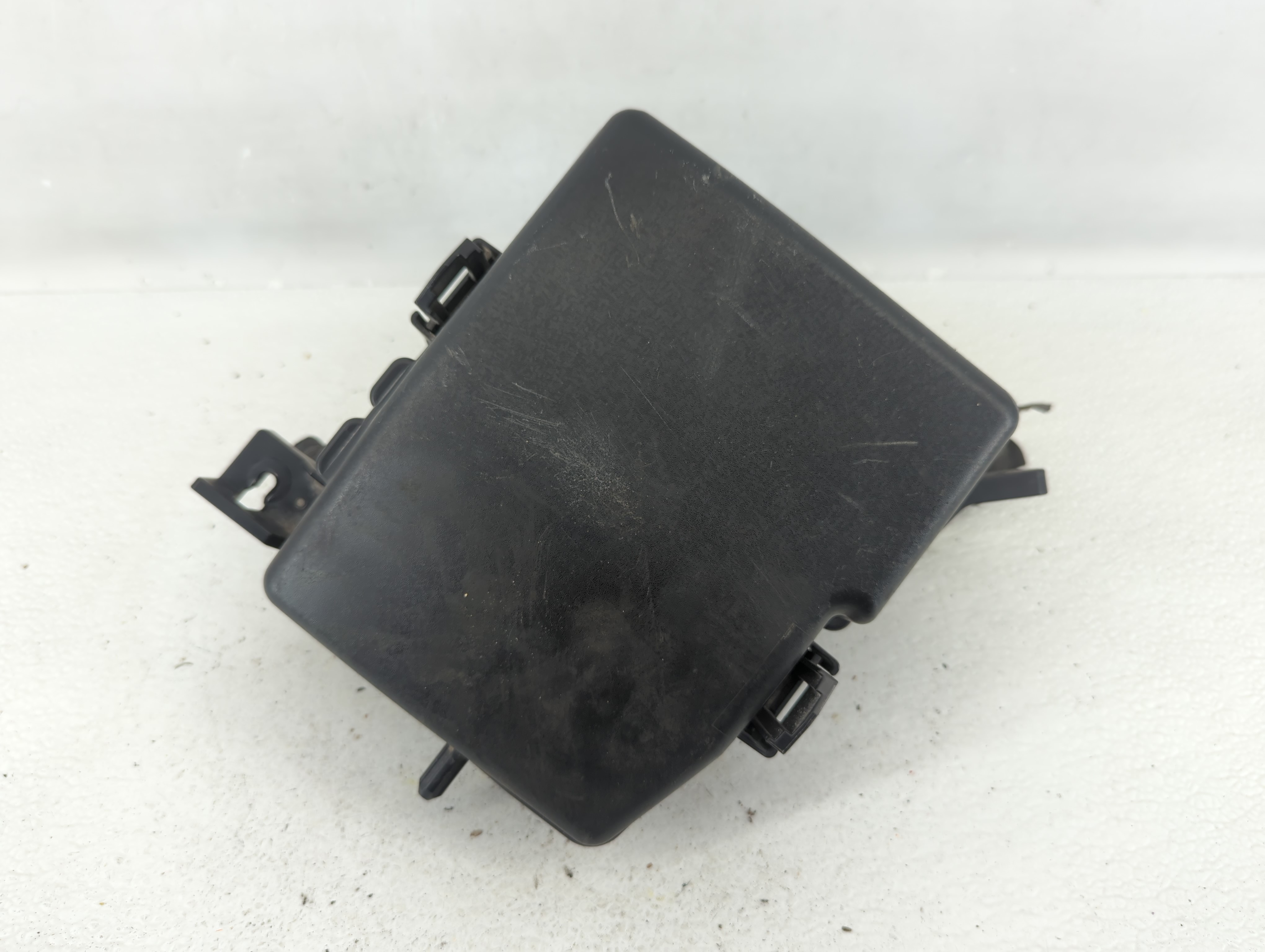 2011-2014 Hyundai Sonata Fusebox Fuse Box Relay Module 91950-3s711 545703 - Oemusedautoparts1.com