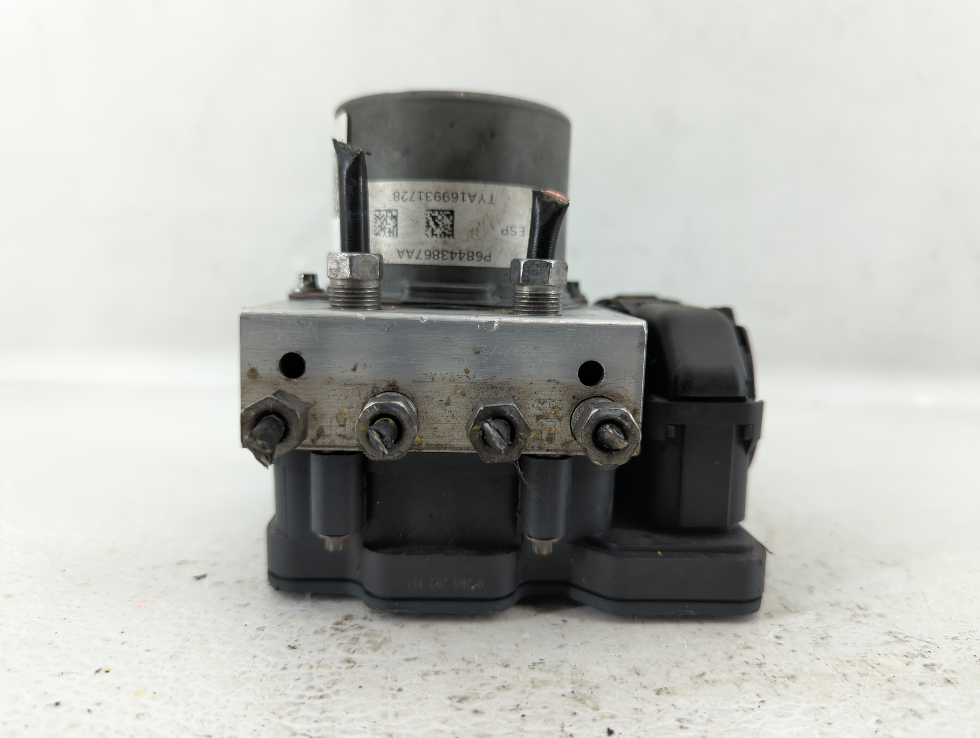 Picture of Dodge Caravan Abs Pump Control Module 546054