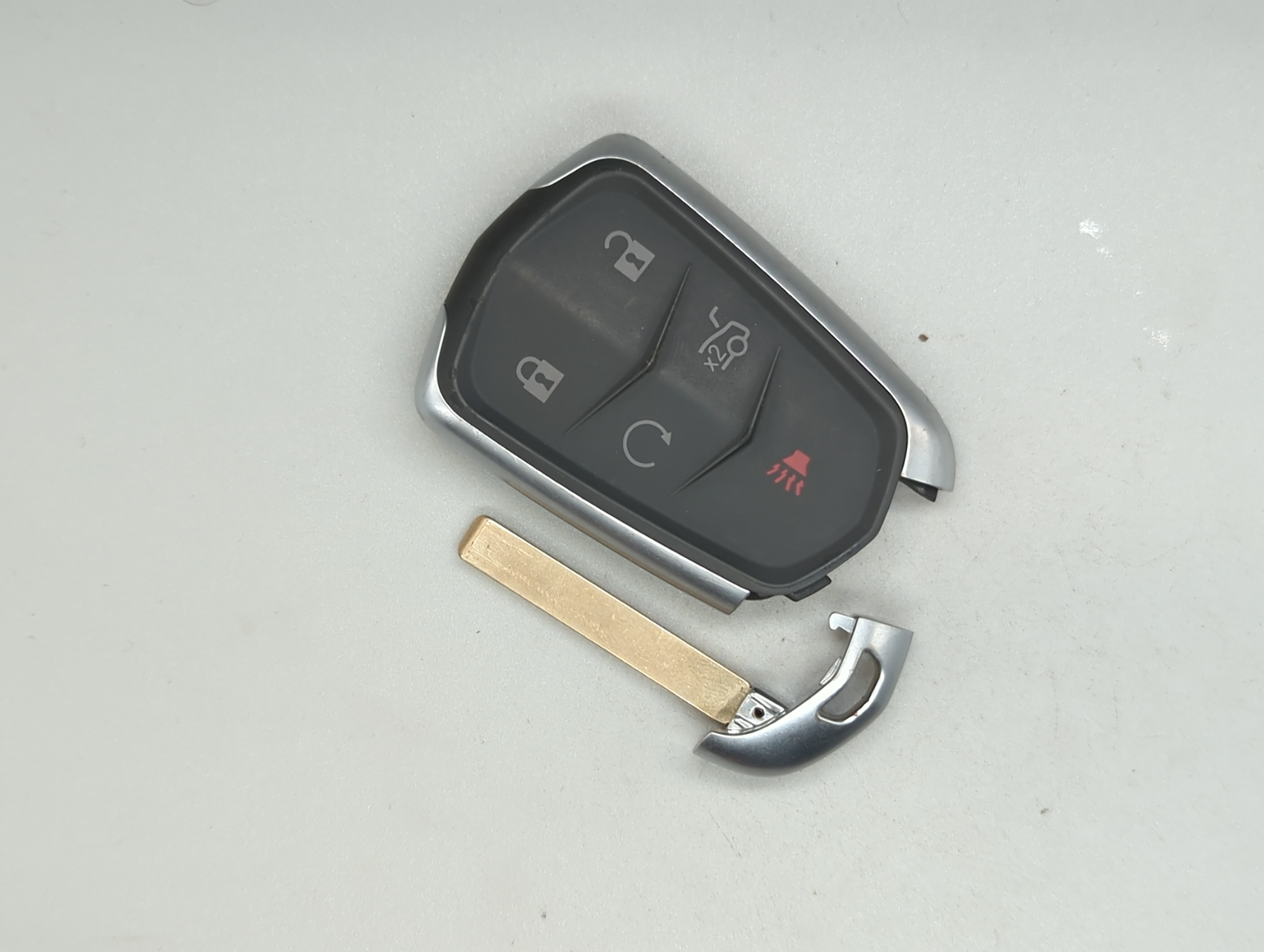 Picture of Keyless Entry Remote Fob WQ8-IKEYGM005AL 5 buttons 548648