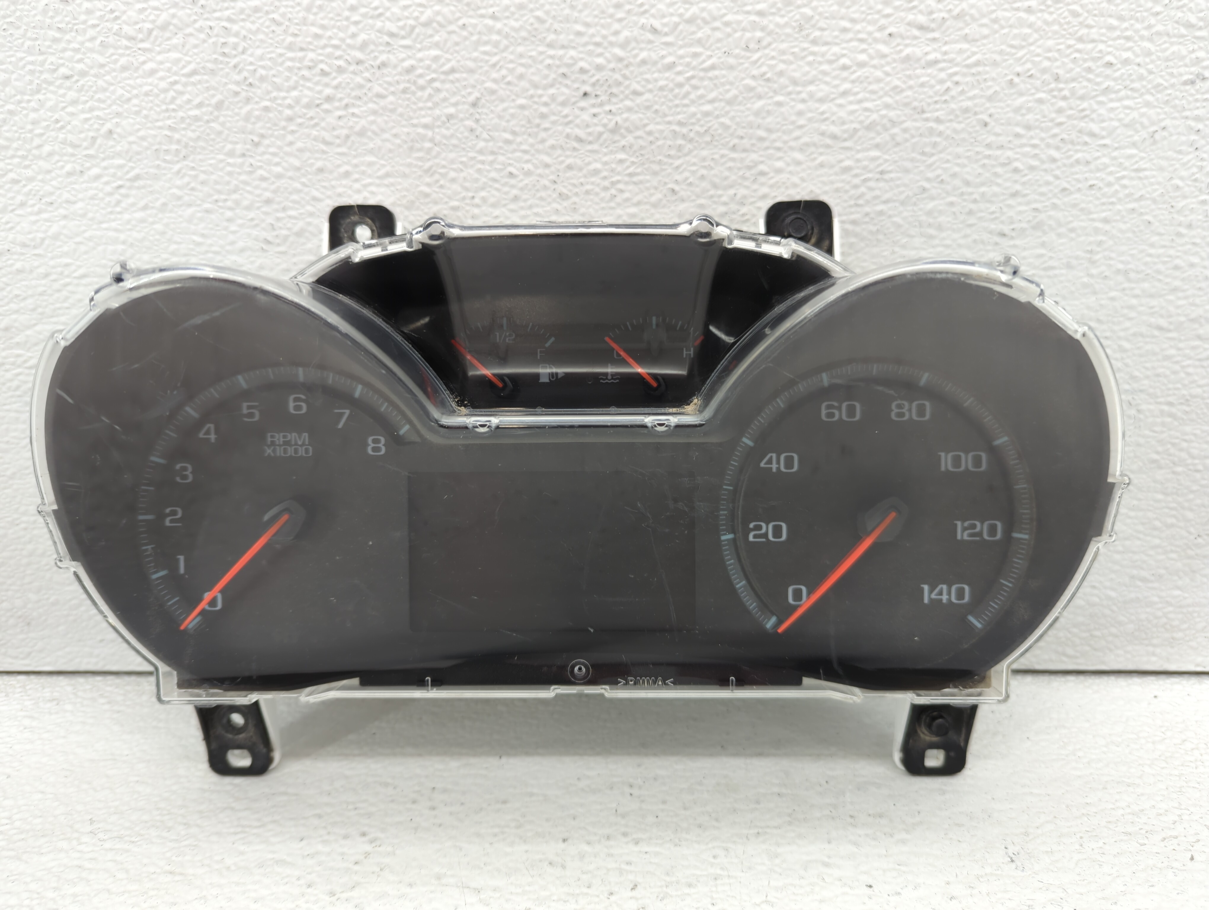 2017-2017 Chevrolet Impala Speedometer Instrument Cluster Gauges 84174428 549938 - Oemusedautoparts1.com