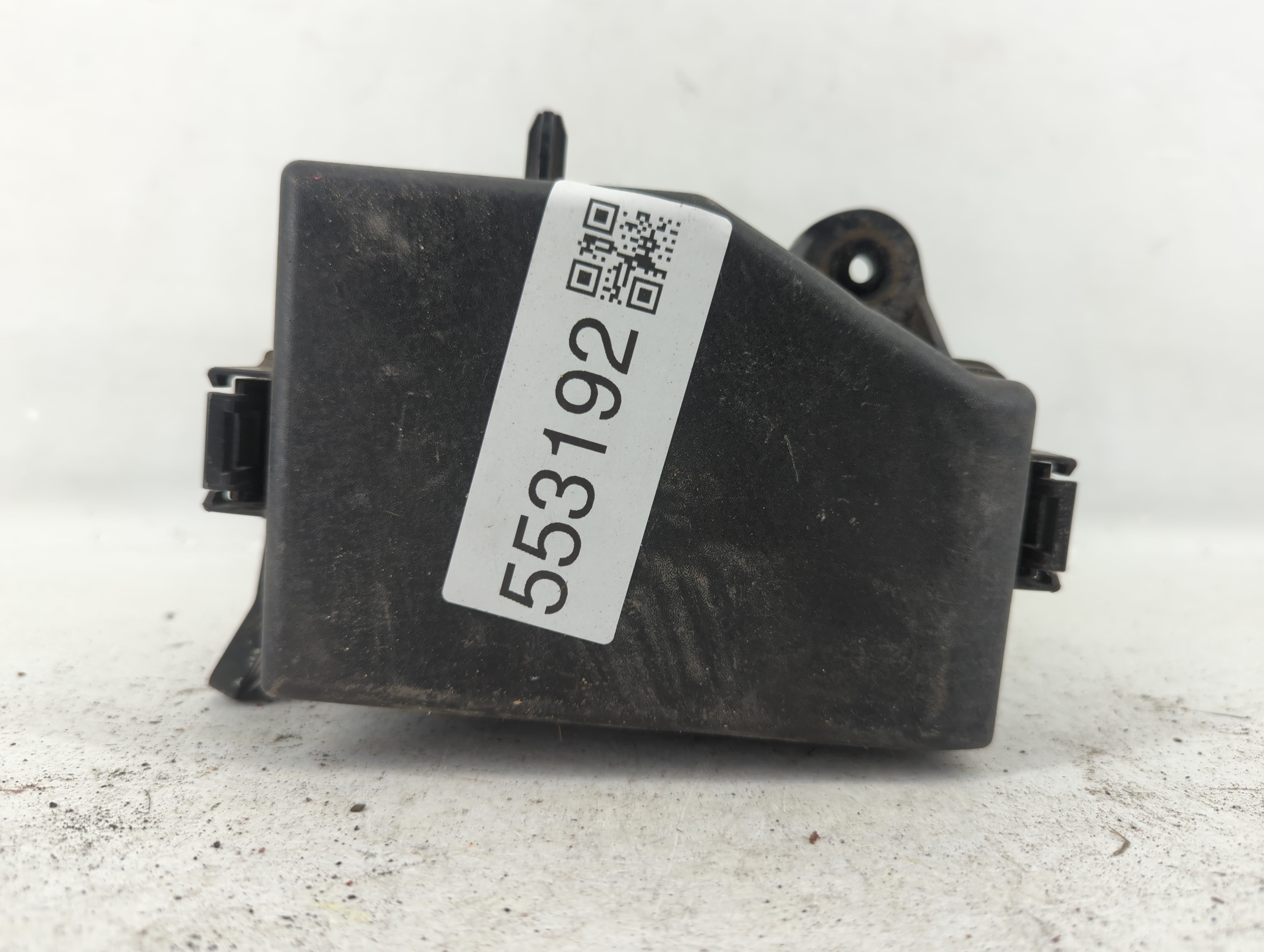 Picture of 2013-2014 Hyundai Accent Fusebox Fuse Box Relay Module 91220-1r427 553192