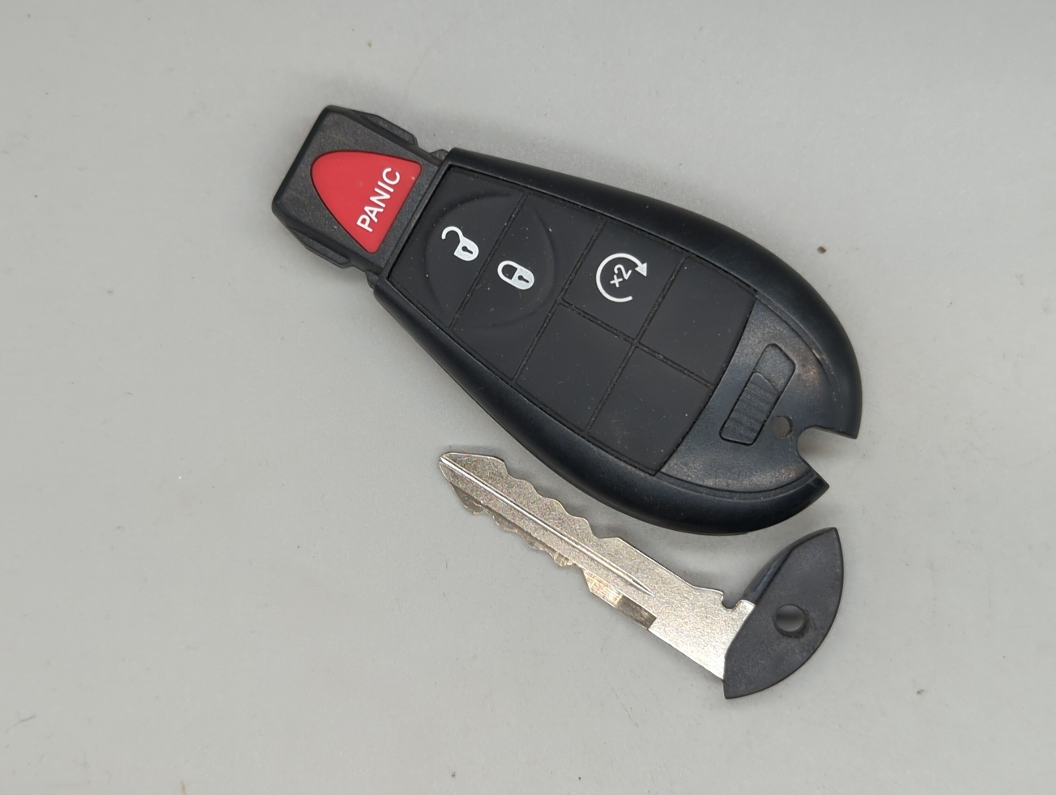 Picture of Dodge/chrysler/jeep/ram Keyless Entry Remote Fob X32-ARX11B2 4 buttons 554000