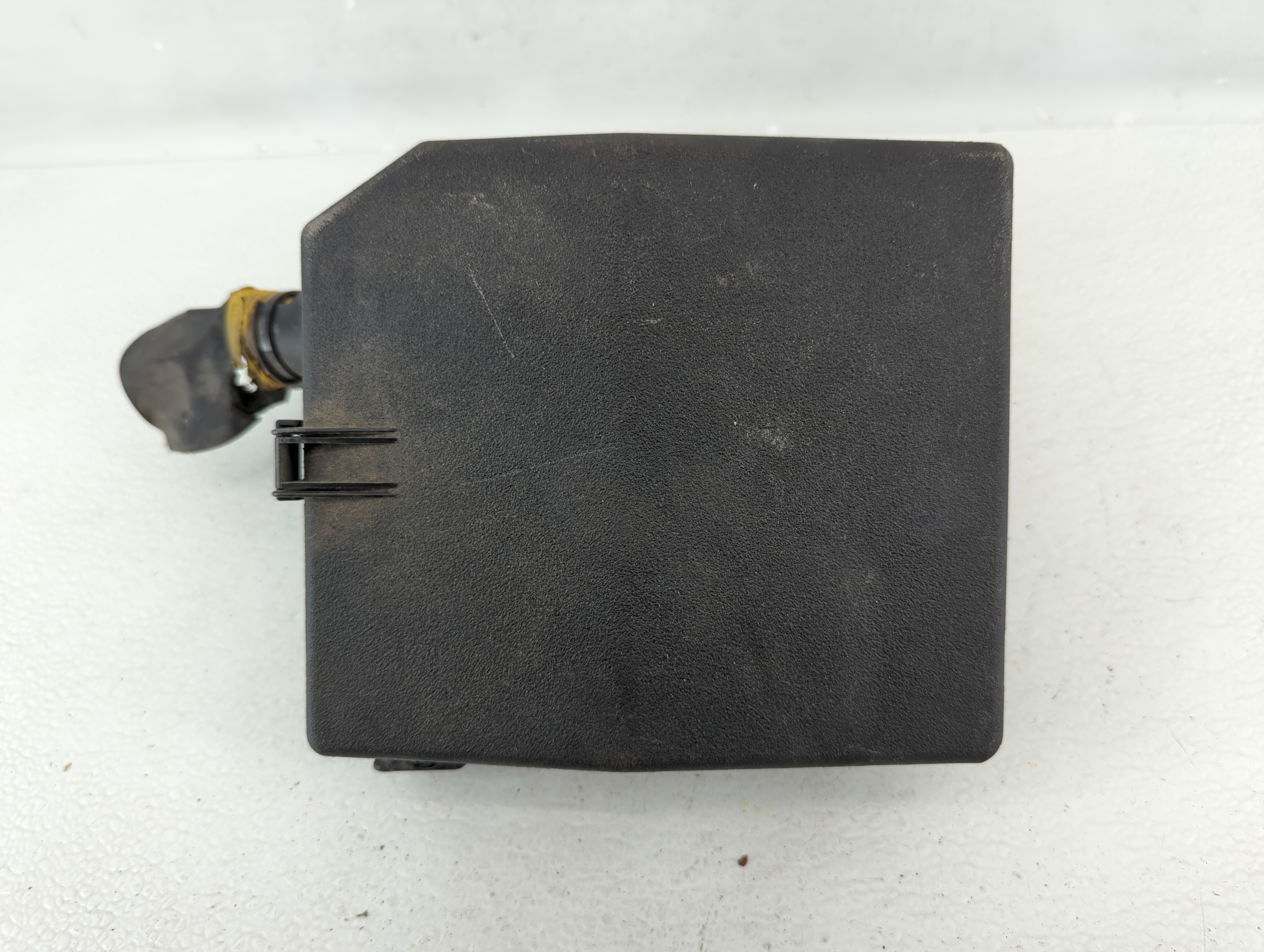 2014-2016 Mitsubishi Outlander Fusebox Fuse Box Relay Module 554635 - Oemusedautoparts1.com