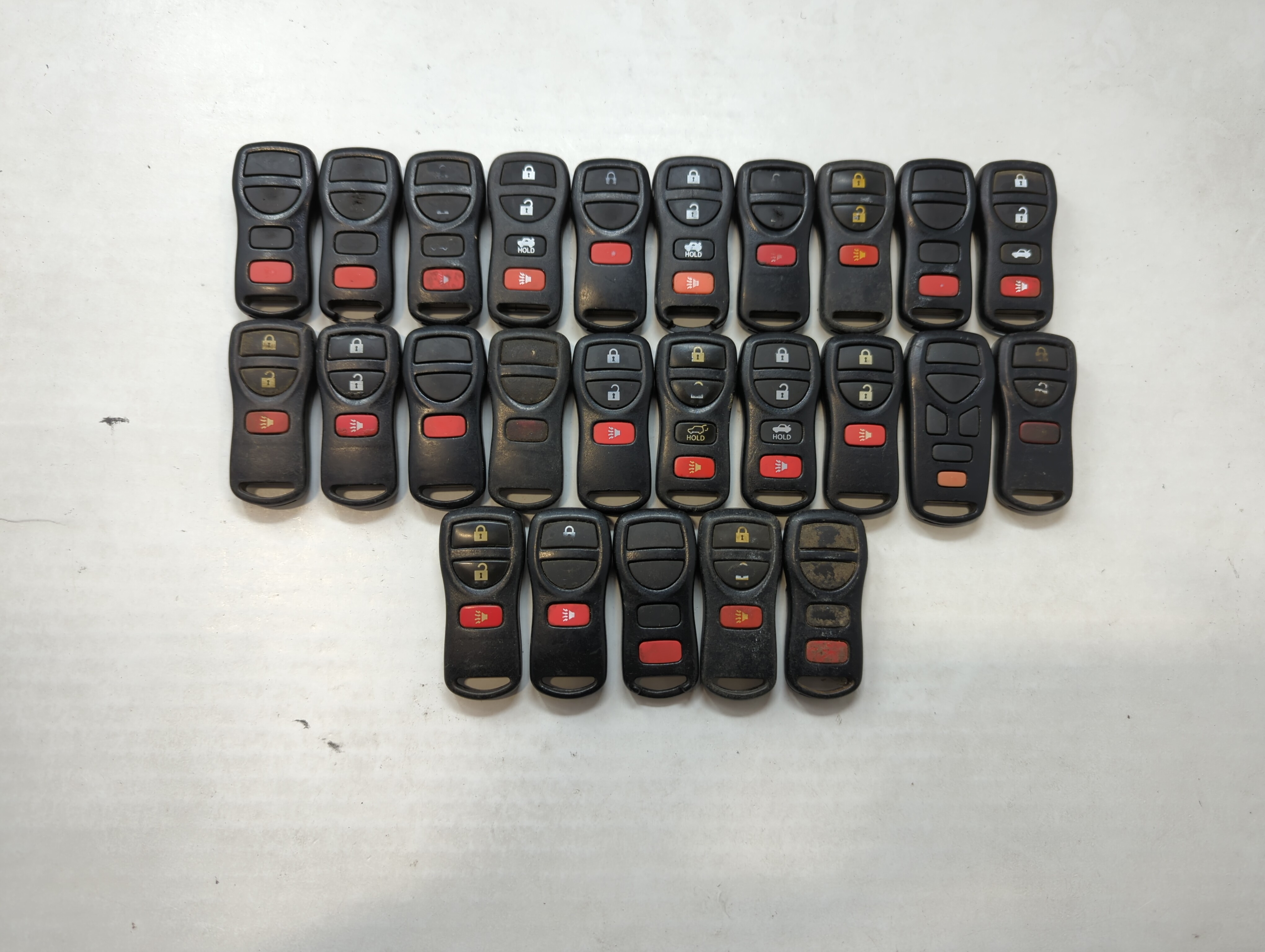 Picture of Lot of 25 Nissan Keyless Entry Remote Fob CWTWB1U821 | CWTWB1U429 | 558009