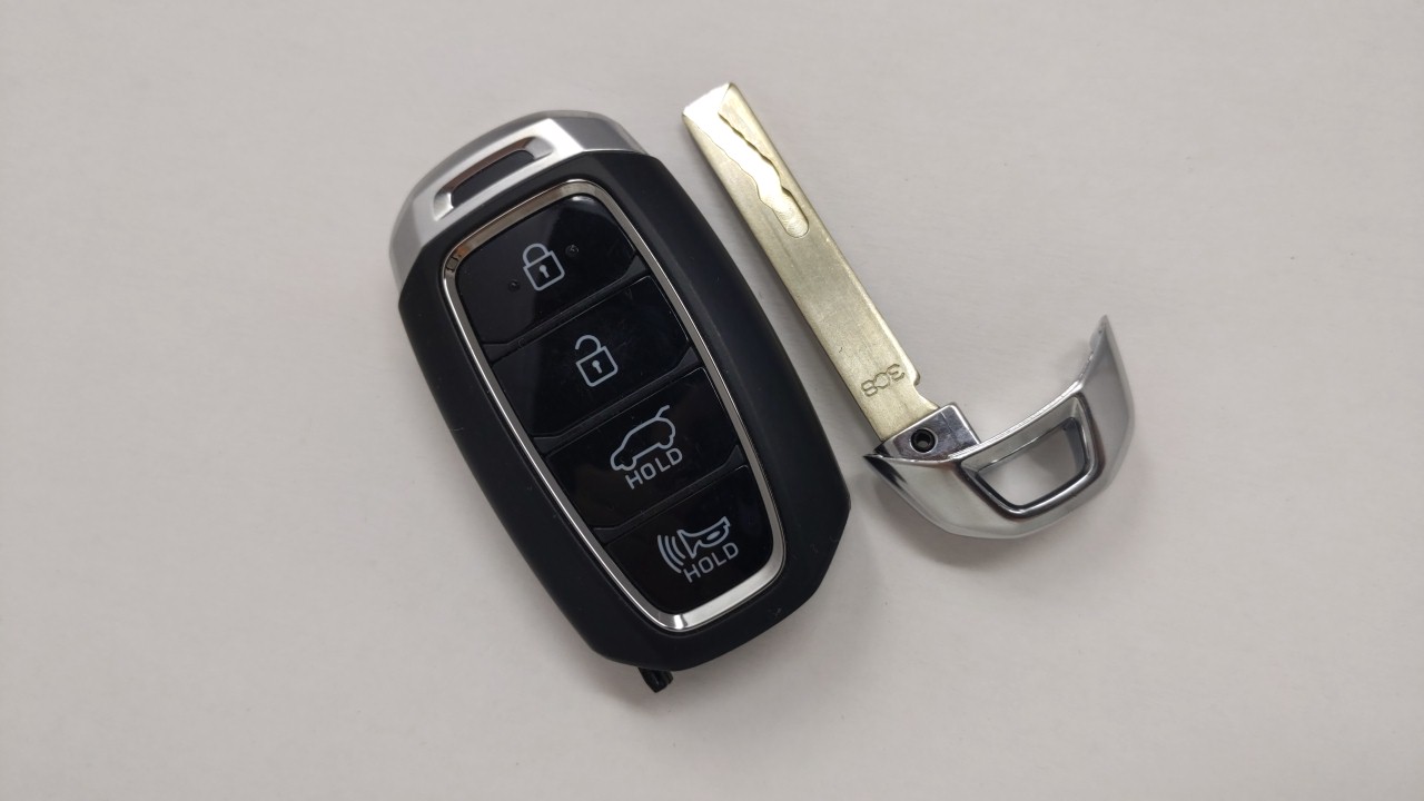Picture of Hyundai Elantra Gt Keyless Entry Remote Fob Nyosyec4fob1608    4 Buttons 55868