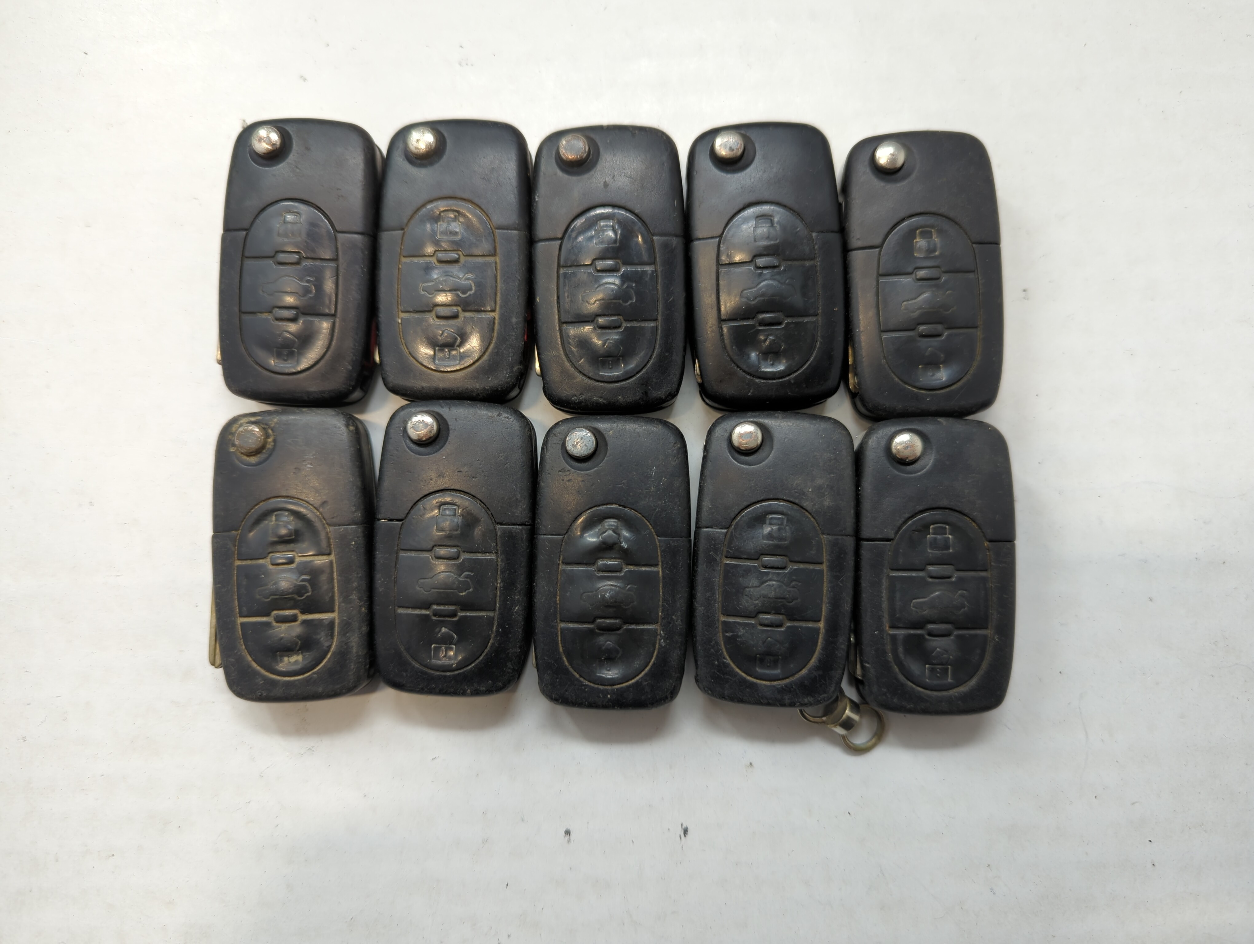 Lot of 10 Audi Keyless Entry Remote Fob MYT8Z0837231 | MZ241081963 MIXED 558960 - Oemusedautoparts1.com
