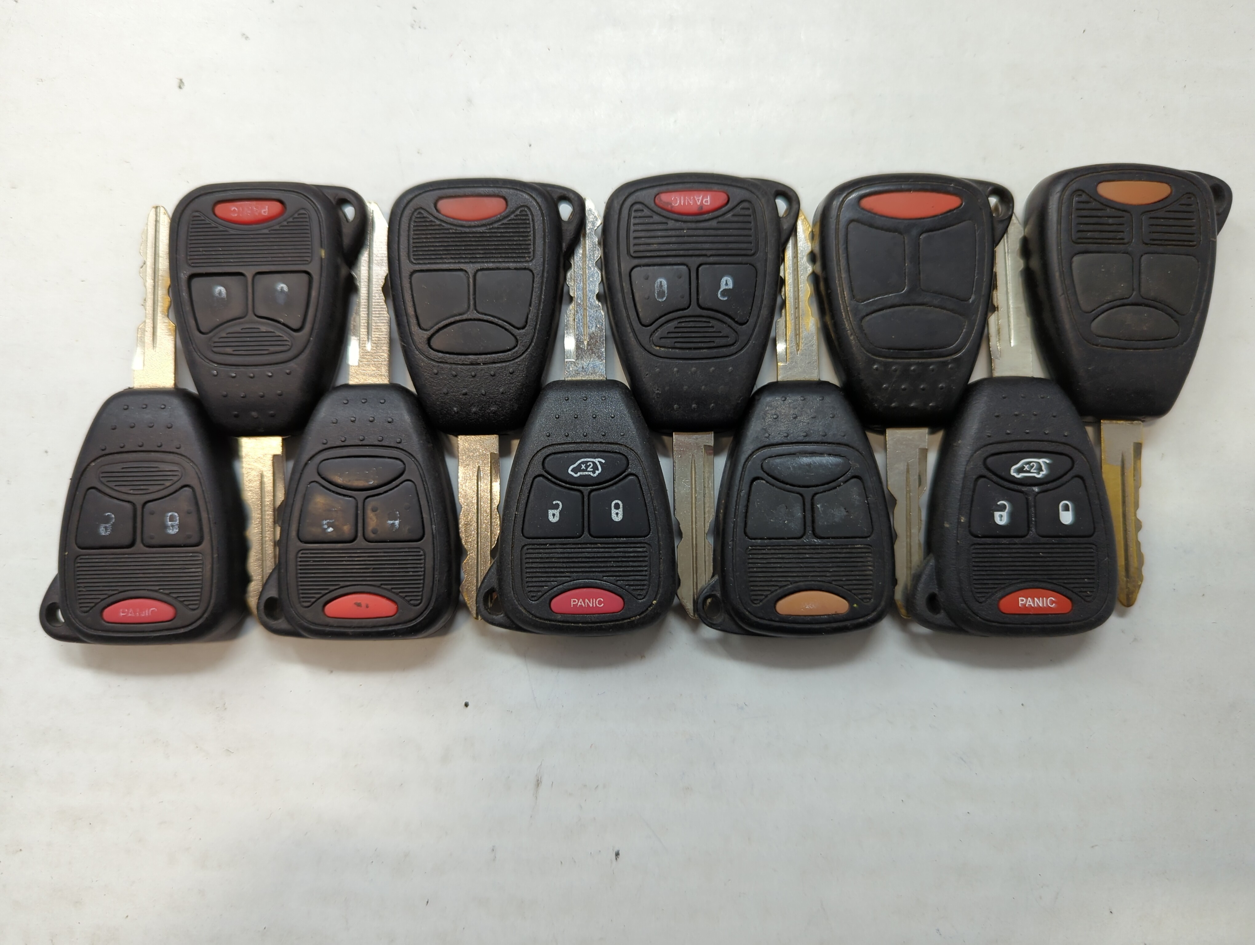 Picture of Lot of 10 Aftermarket Dodge/chrysler/jeep/ram Keyless Entry Remote Fob 559517