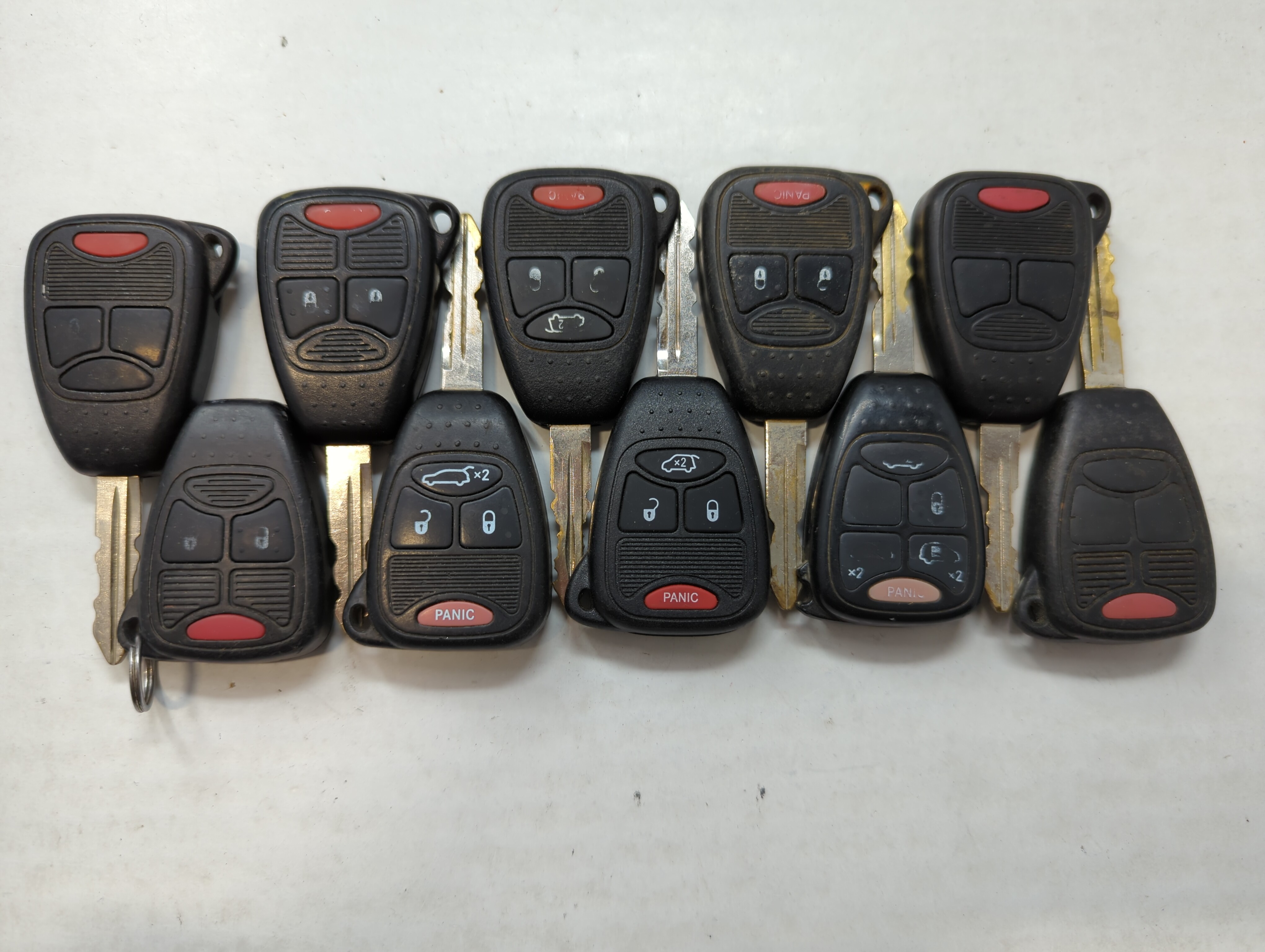 Picture of Lot of 10 Aftermarket Dodge/chrysler/jeep/ram Keyless Entry Remote Fob 559580