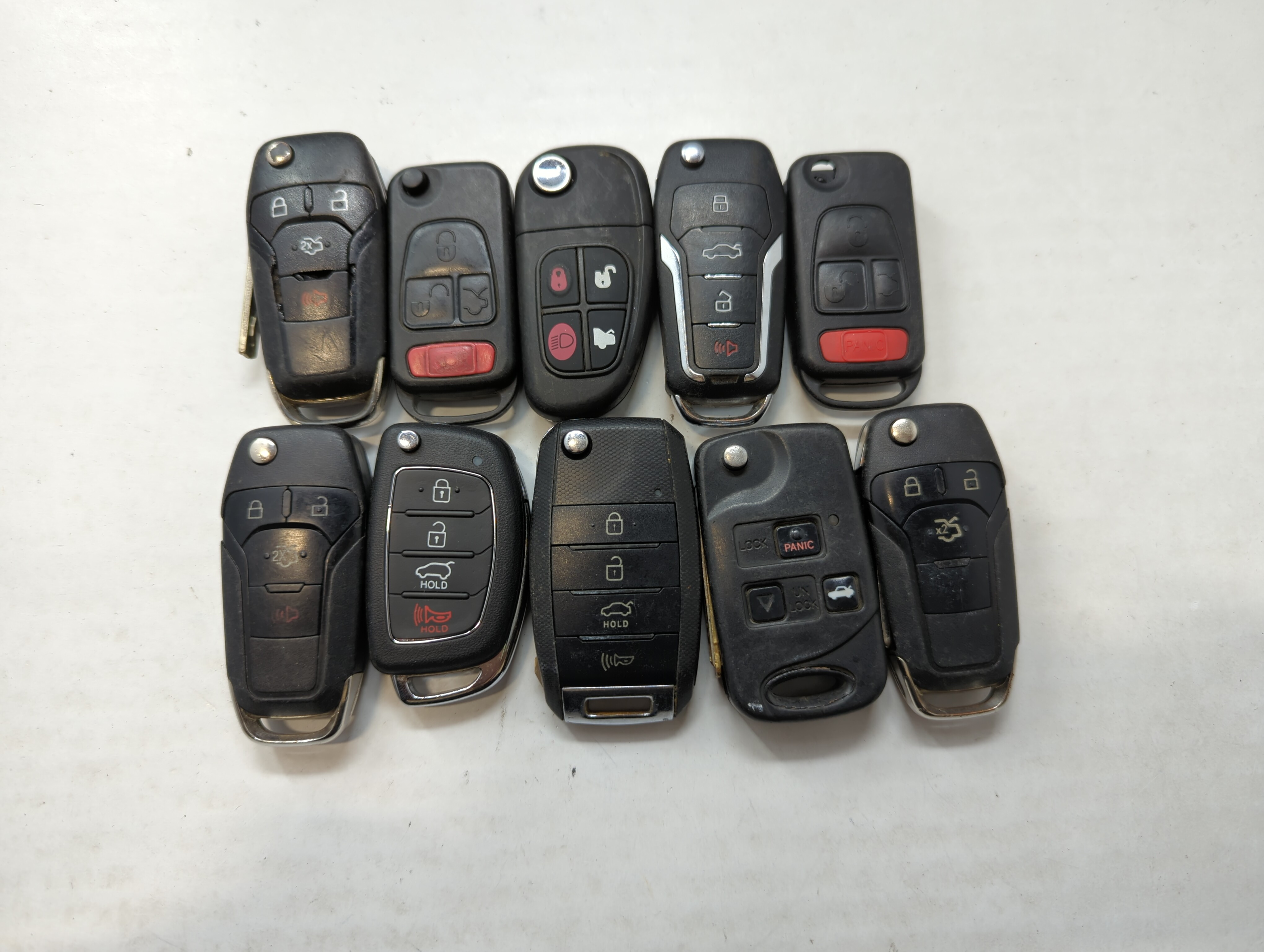 Picture of Lot of 10 Aftermarket Keyless Entry Remote Fob MIXED FCC IDS MIXED PART 559676