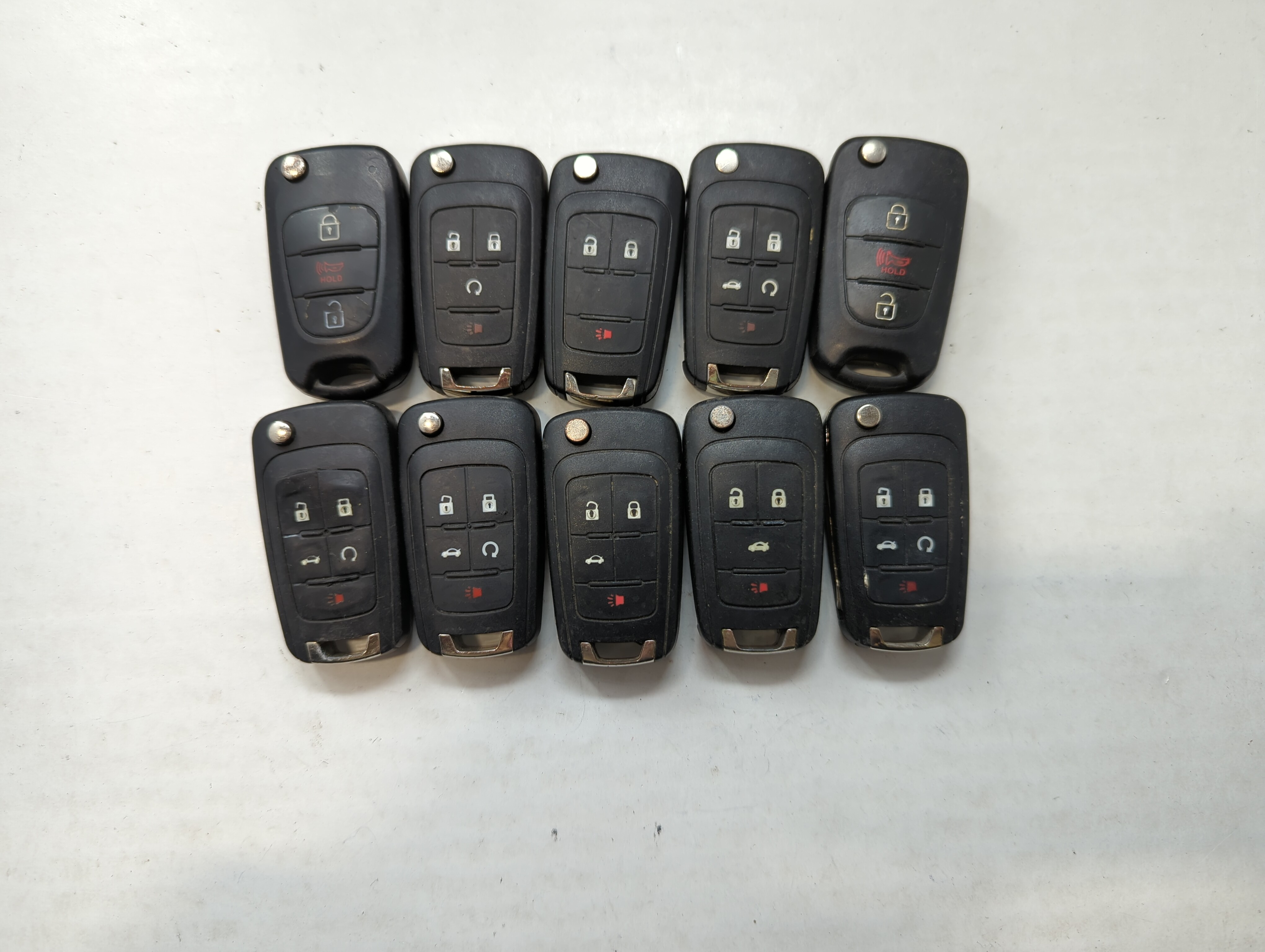 Picture of Lot of 10 Aftermarket Keyless Entry Remote Fob MIXED FCC IDS MIXED PART 559697