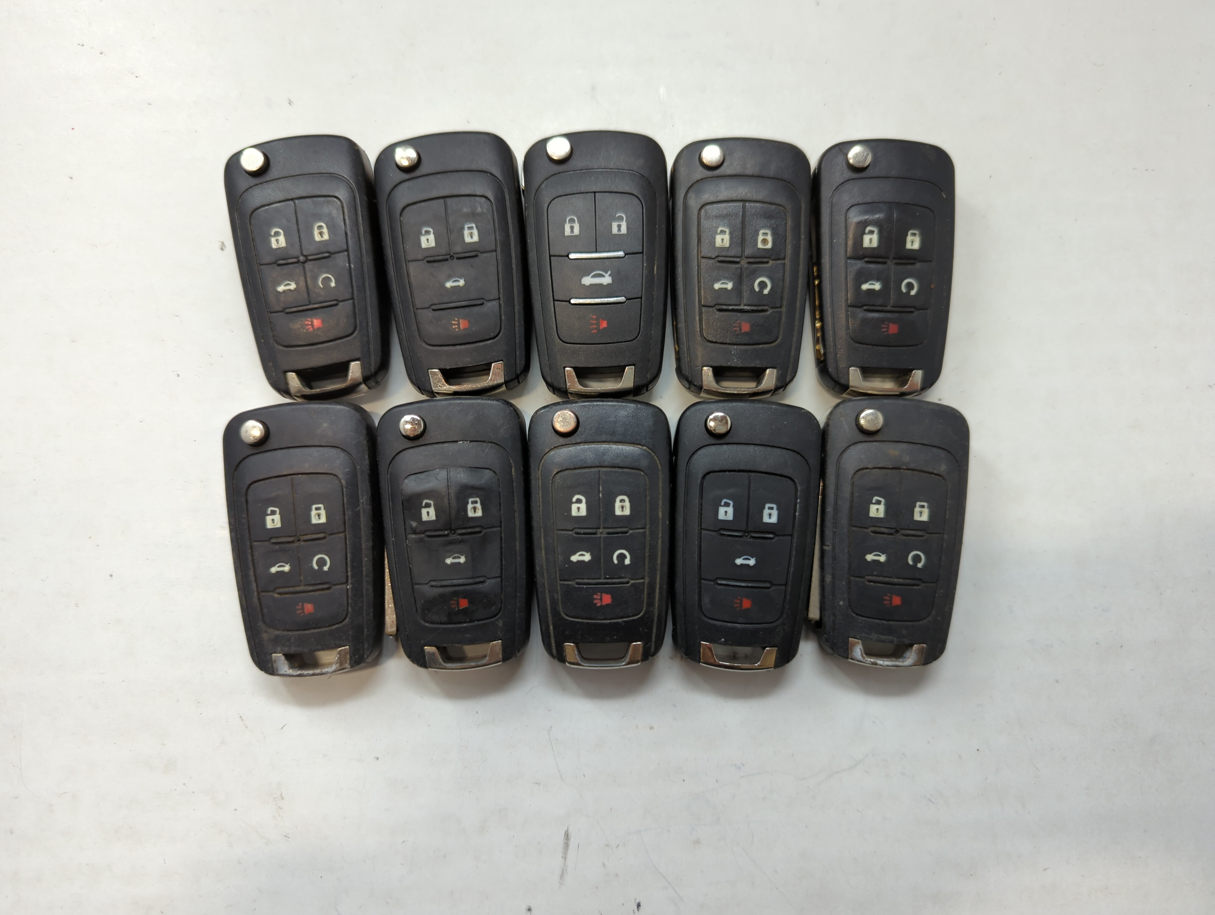 Picture of Lot of 10 Aftermarket Chevrolet Keyless Entry Remote Fob MIXED FCC IDS 559825