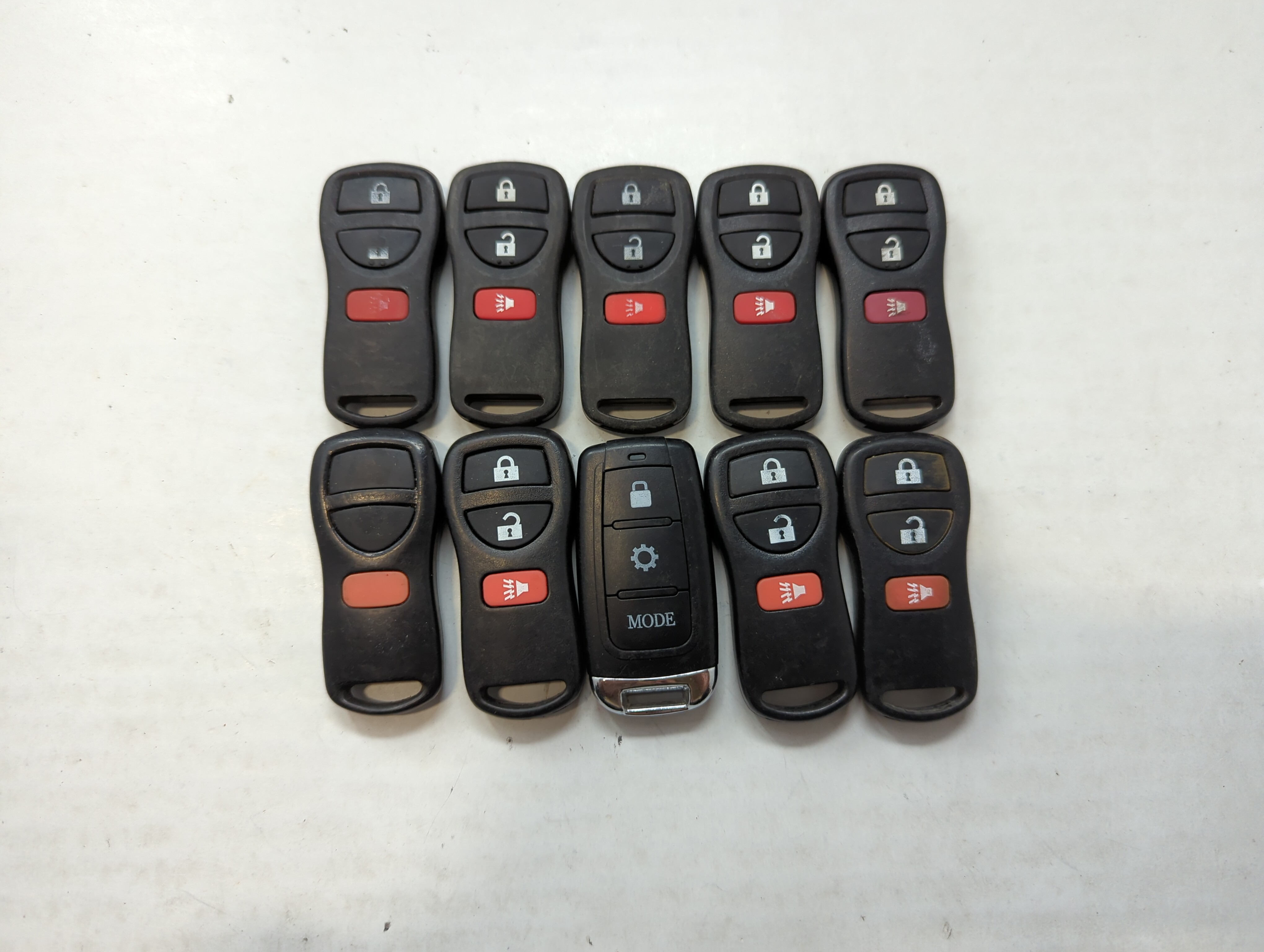 Picture of Lot of 10 Aftermarket Keyless Entry Remote Fob MIXED FCC IDS MIXED PART 559845