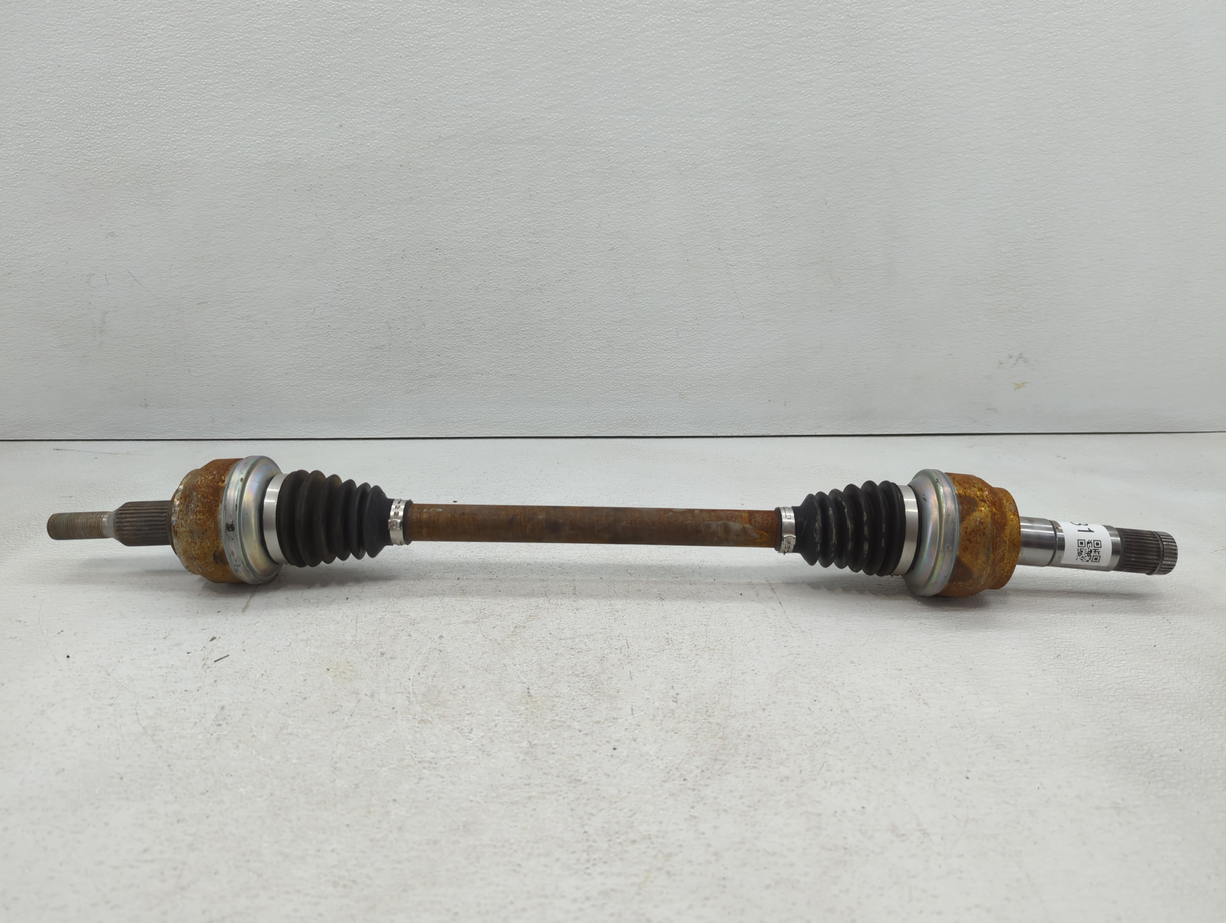 2020-2022 Ford Explorer Axle Shaft Front Driver Cv C/v 559931 - Oemusedautoparts1.com