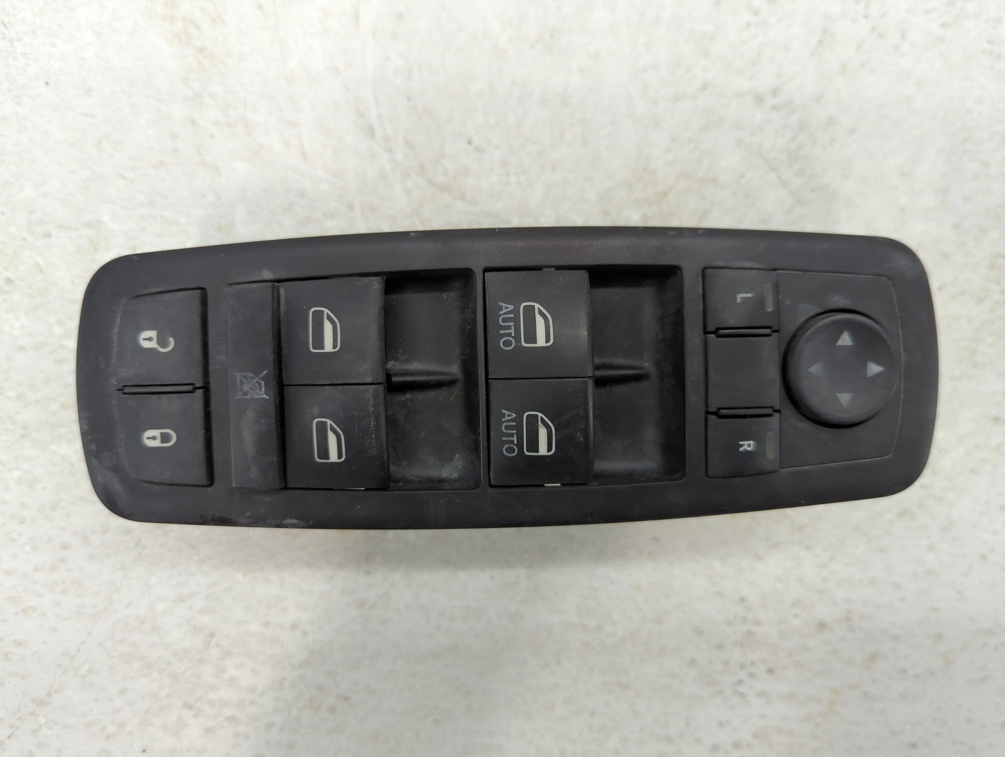 Picture of Dodge Caravan Driver Left Door Master Power Window Switch 68110871aa 560450
