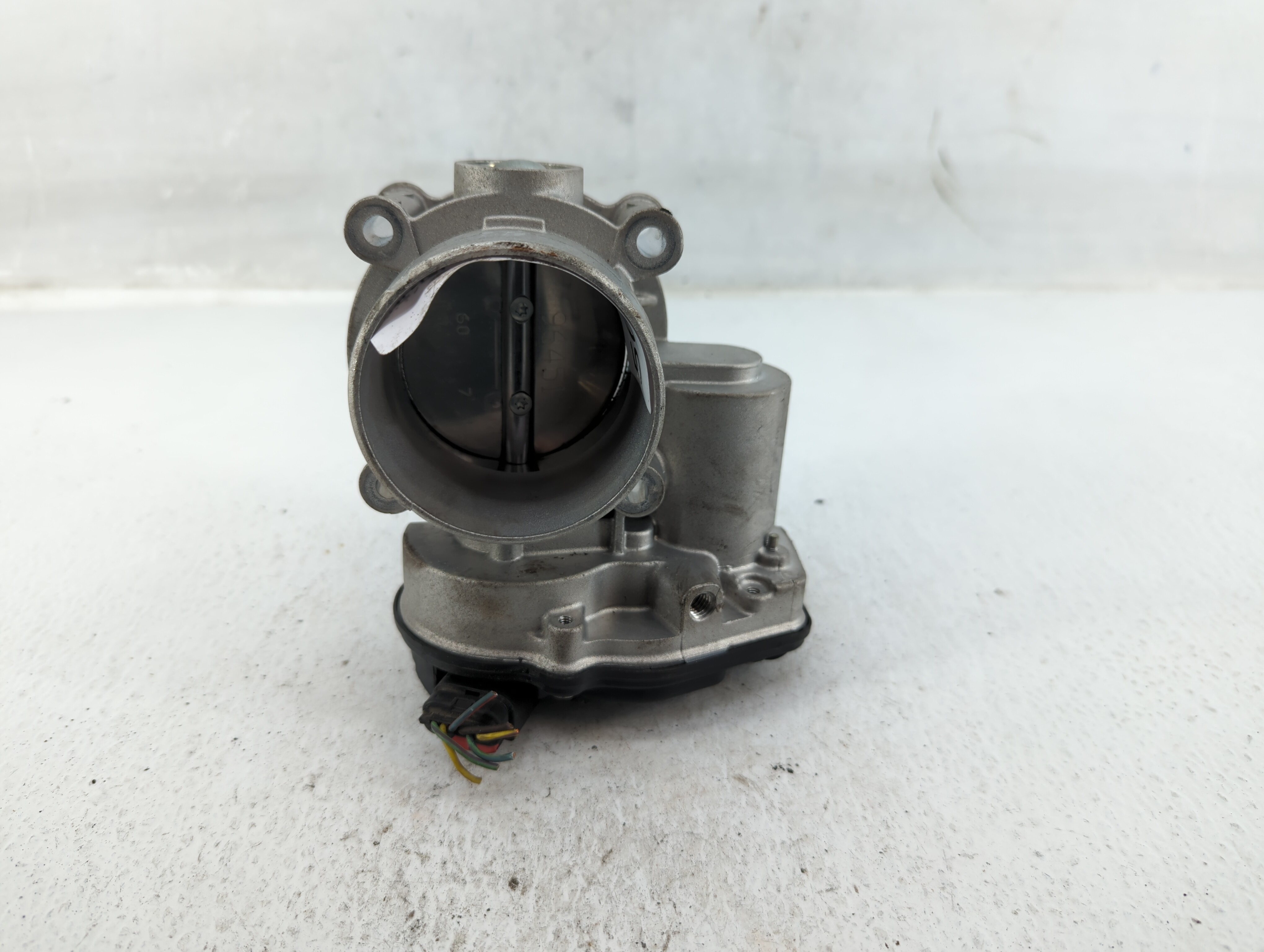 2010-2012 Ford Fusion Throttle Body 561931 - Oemusedautoparts1.com