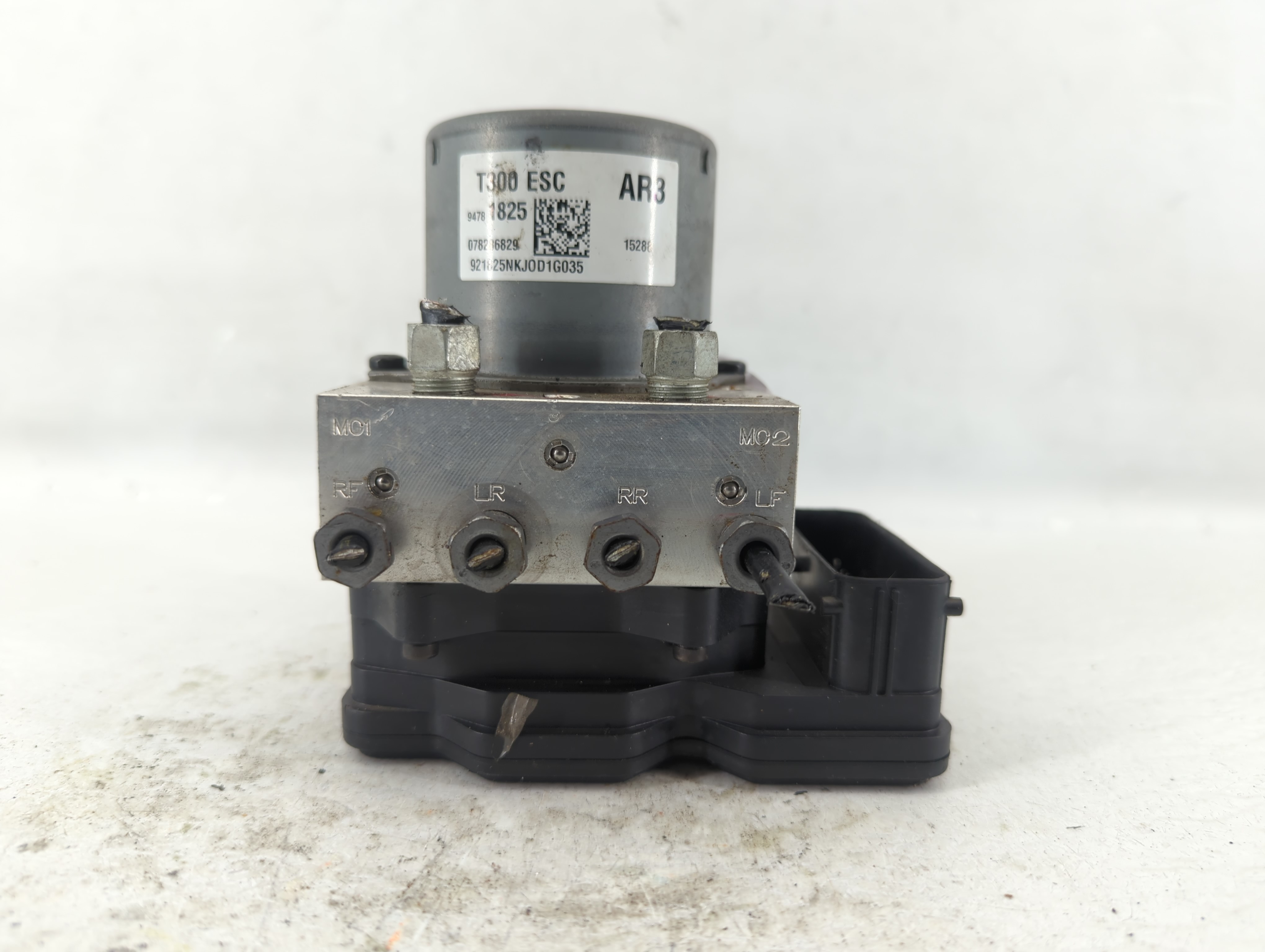 Picture of 2015-2016 Chevrolet Sonic Abs Pump Control Module 561970