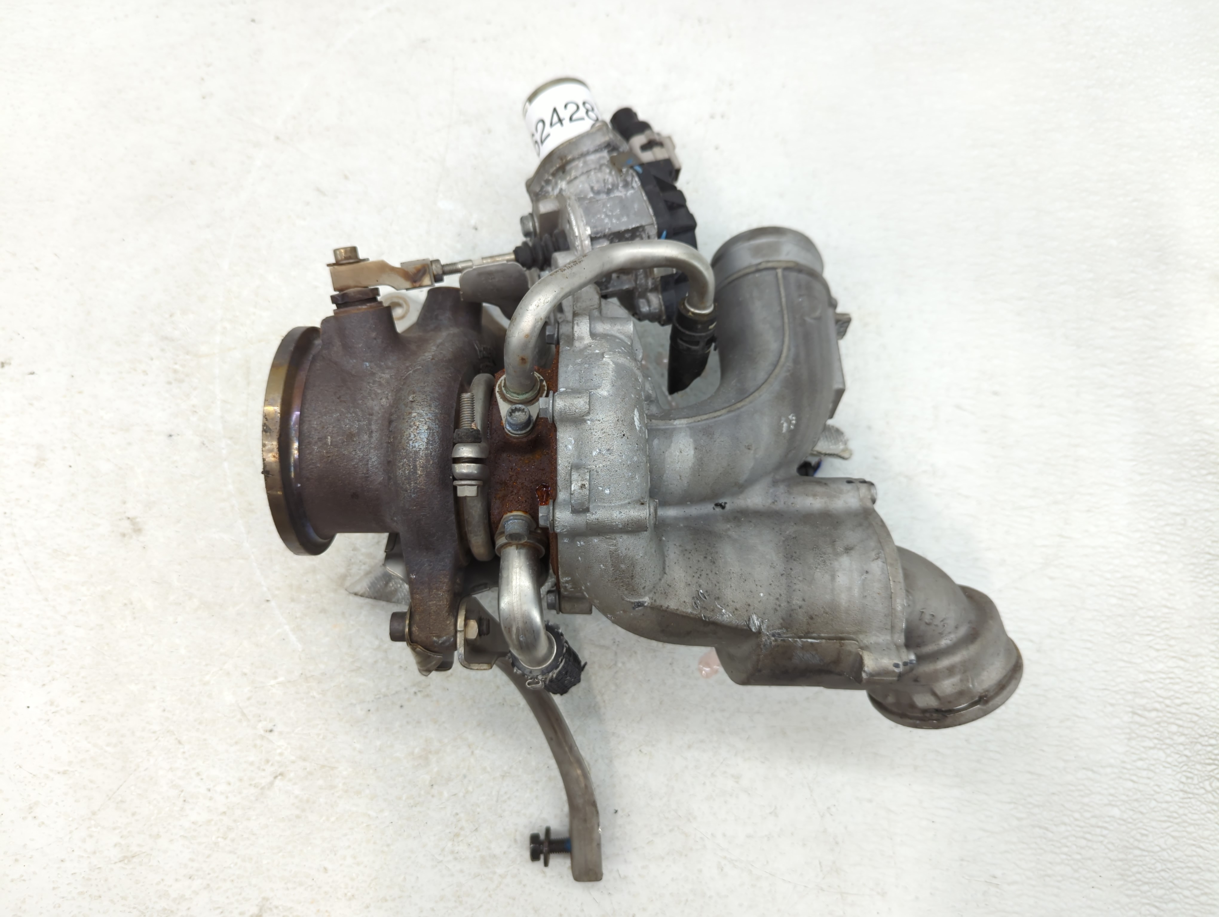 Picture of 2015 Volkswagen Jetta Turbocharger Exhaust Manifold With Turbo Charger 562428