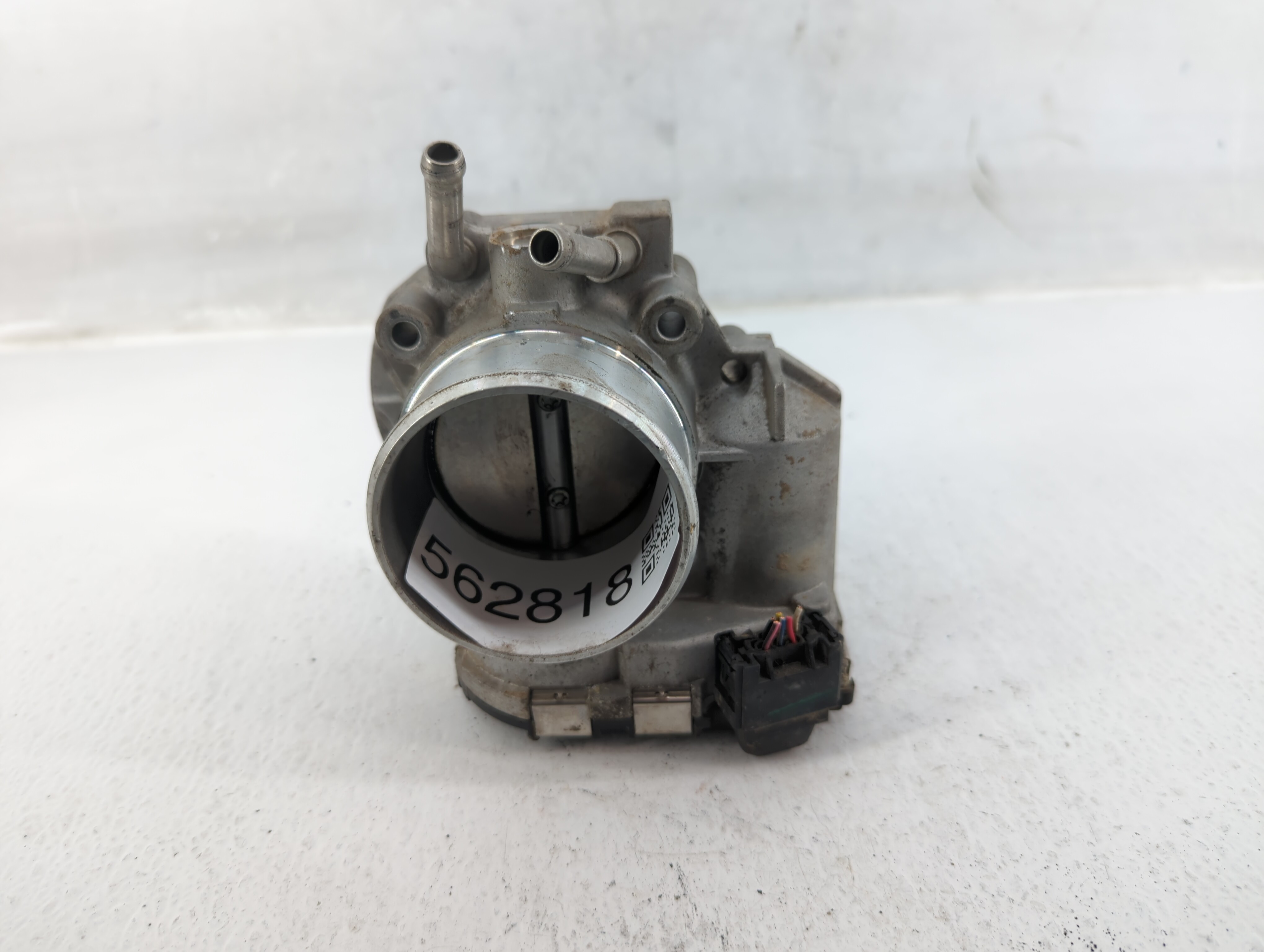 Picture of 2011-2015 Kia Optima Throttle Body 562818