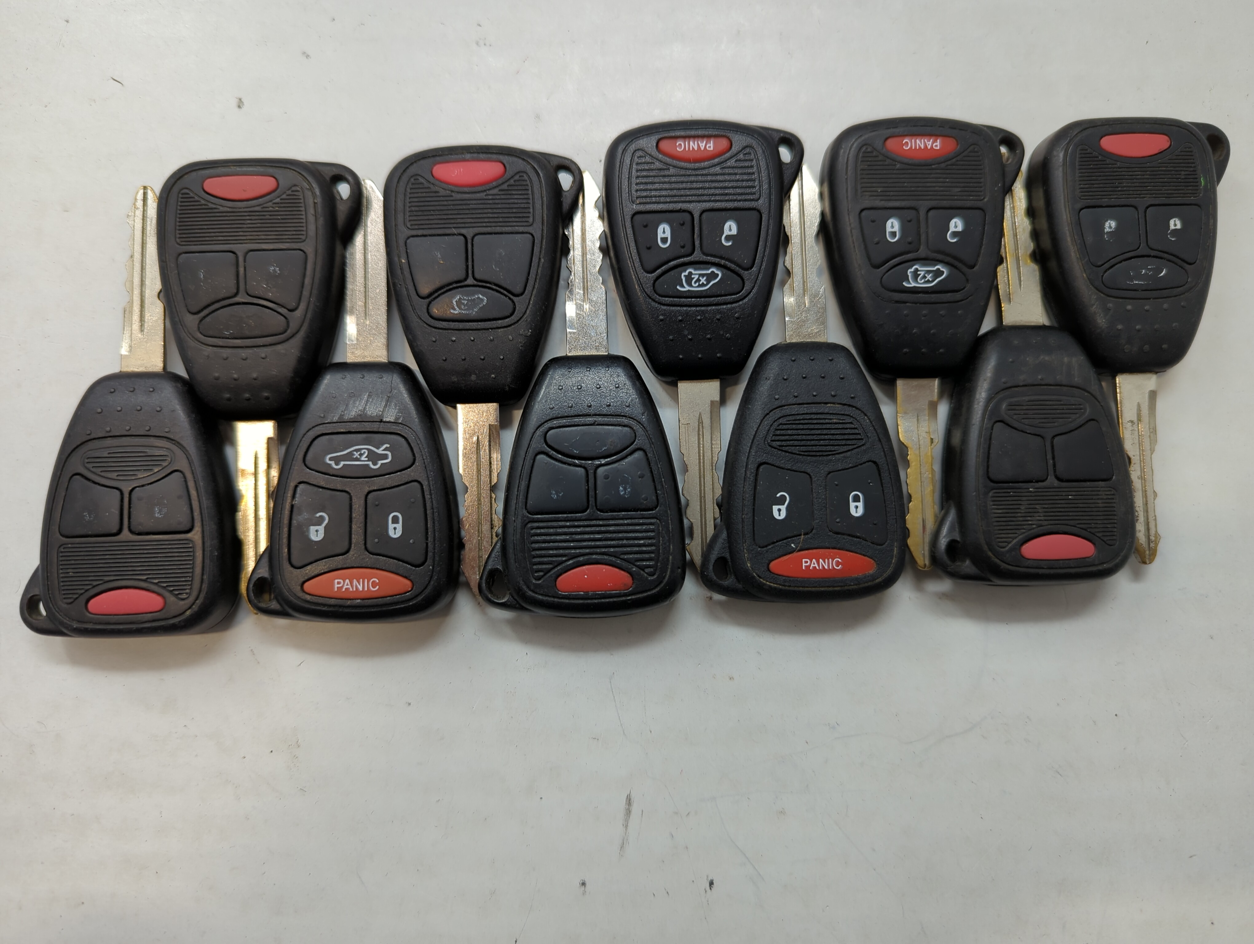 Picture of Lot of 10 Aftermarket Dodge/chrysler/jeep/ram Keyless Entry Remote Fob 563199