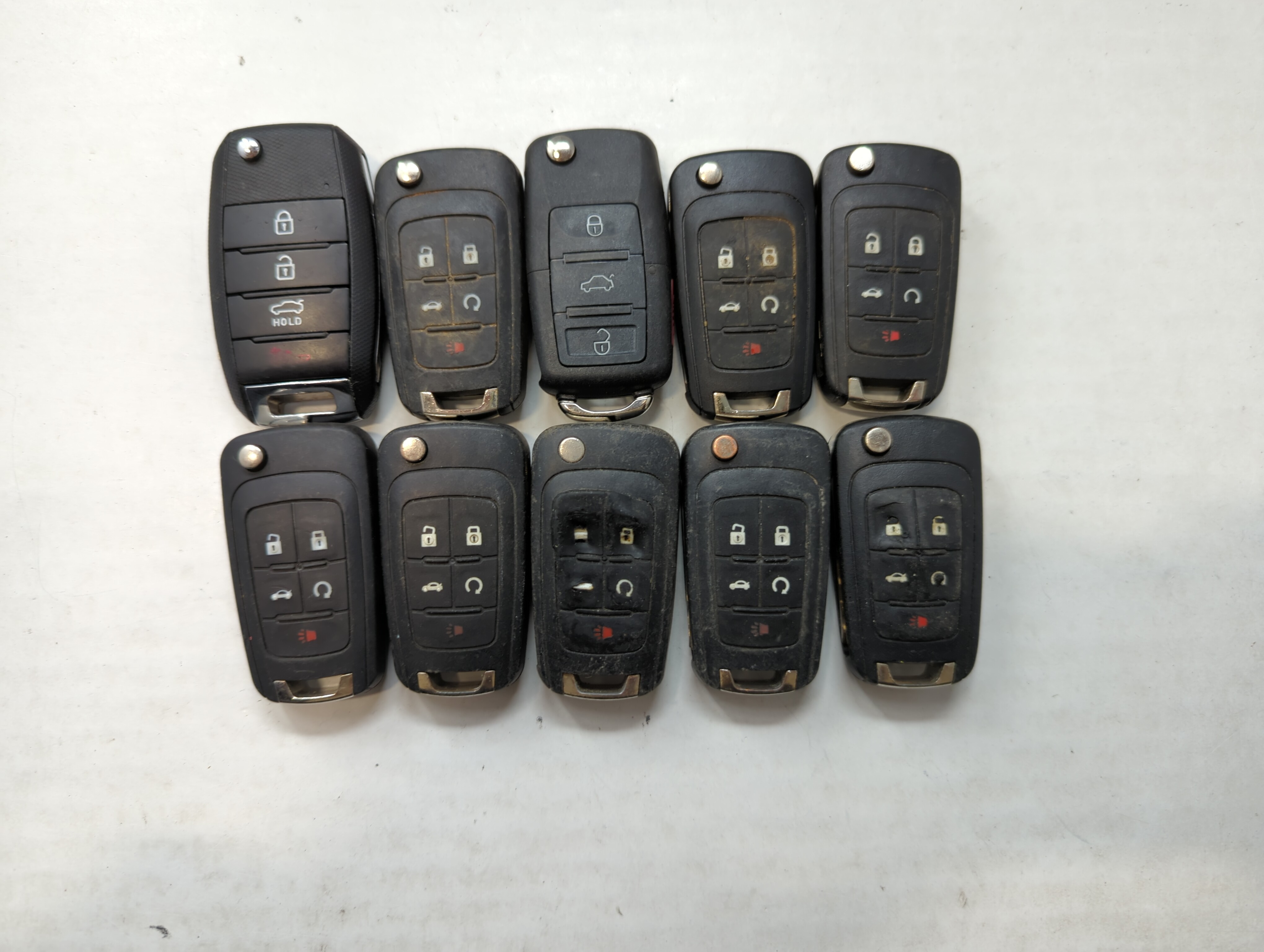Picture of Lot of 10 Aftermarket Keyless Entry Remote Fob MIXED FCC IDS MIXED PART 563275