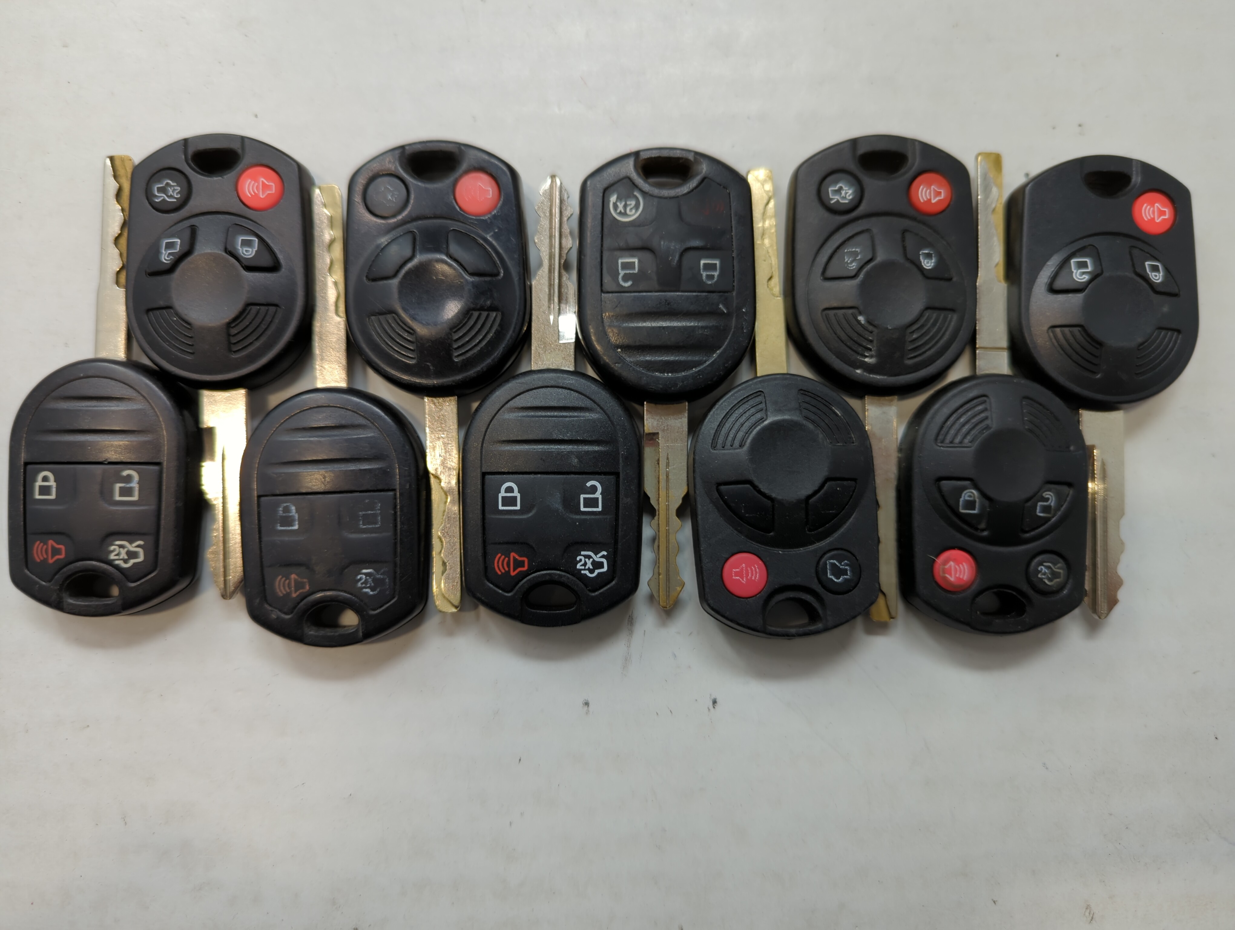 Picture of Lot of 10 Aftermarket Ford Keyless Entry Remote Fob MIXED FCC IDS MIXED 563560