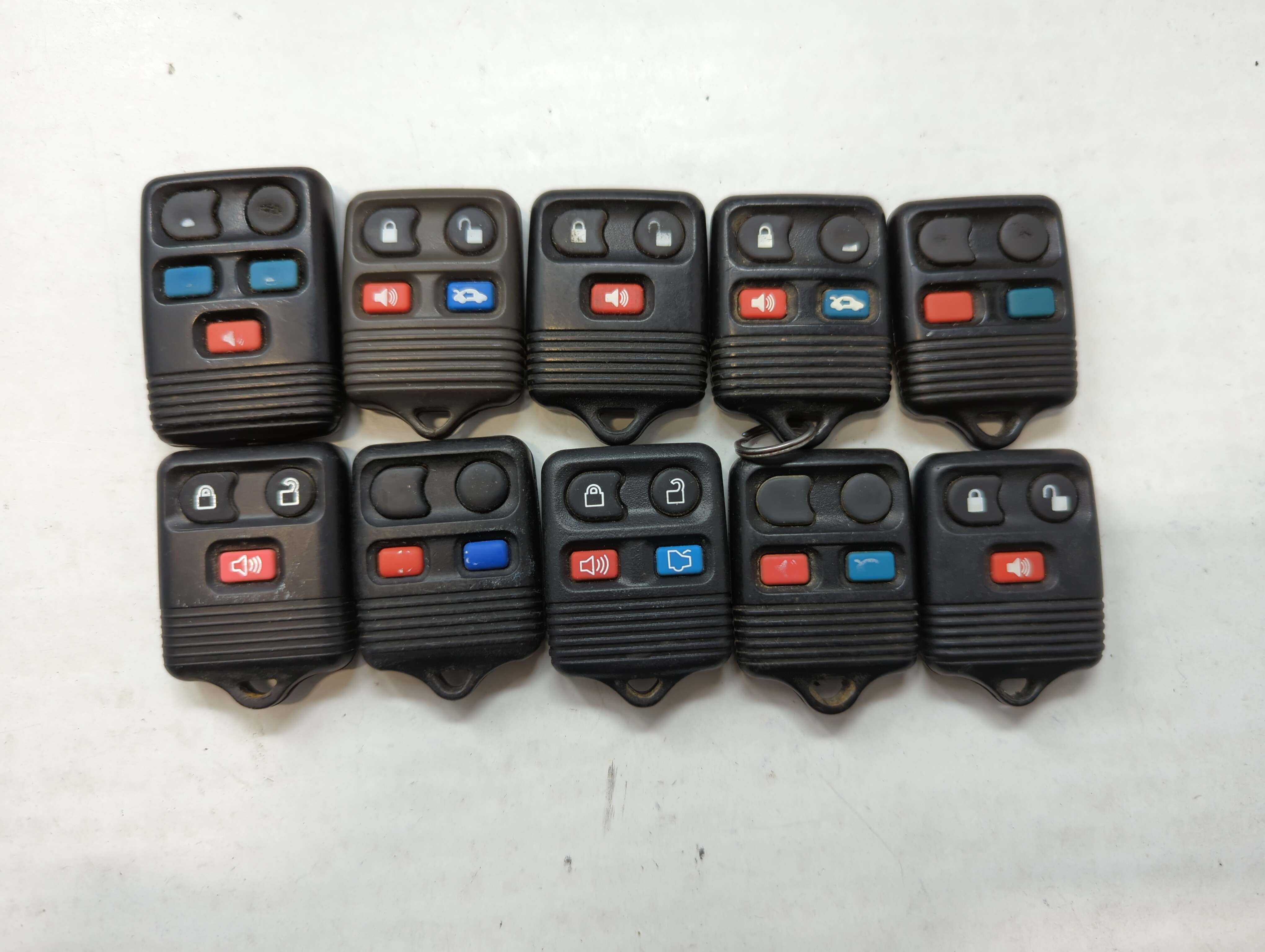 Picture of Lot of 10 Aftermarket Ford Keyless Entry Remote Fob MIXED FCC IDS MIXED 563564