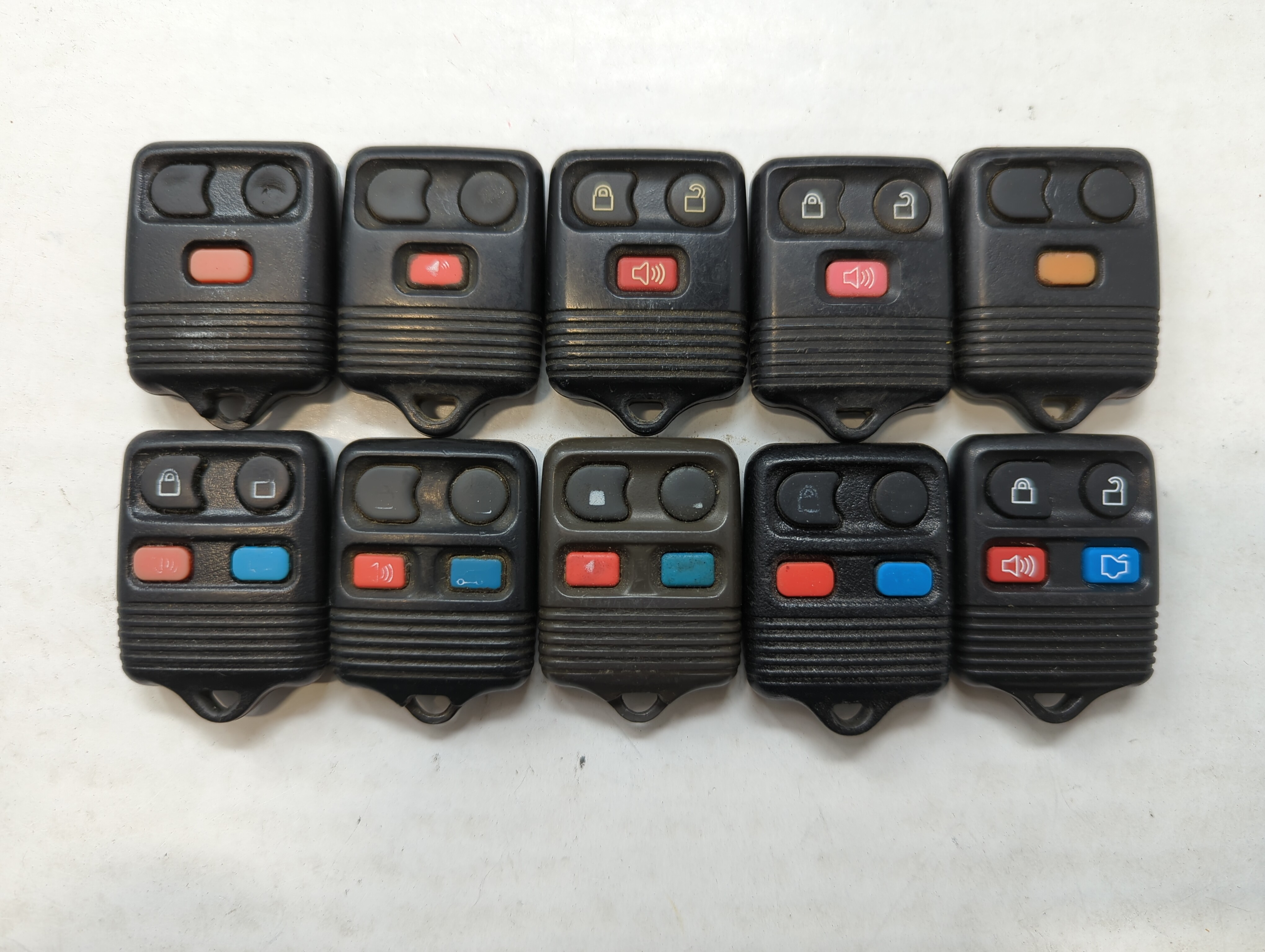 Picture of Lot of 10 Aftermarket Ford Keyless Entry Remote Fob MIXED FCC IDS MIXED 563565