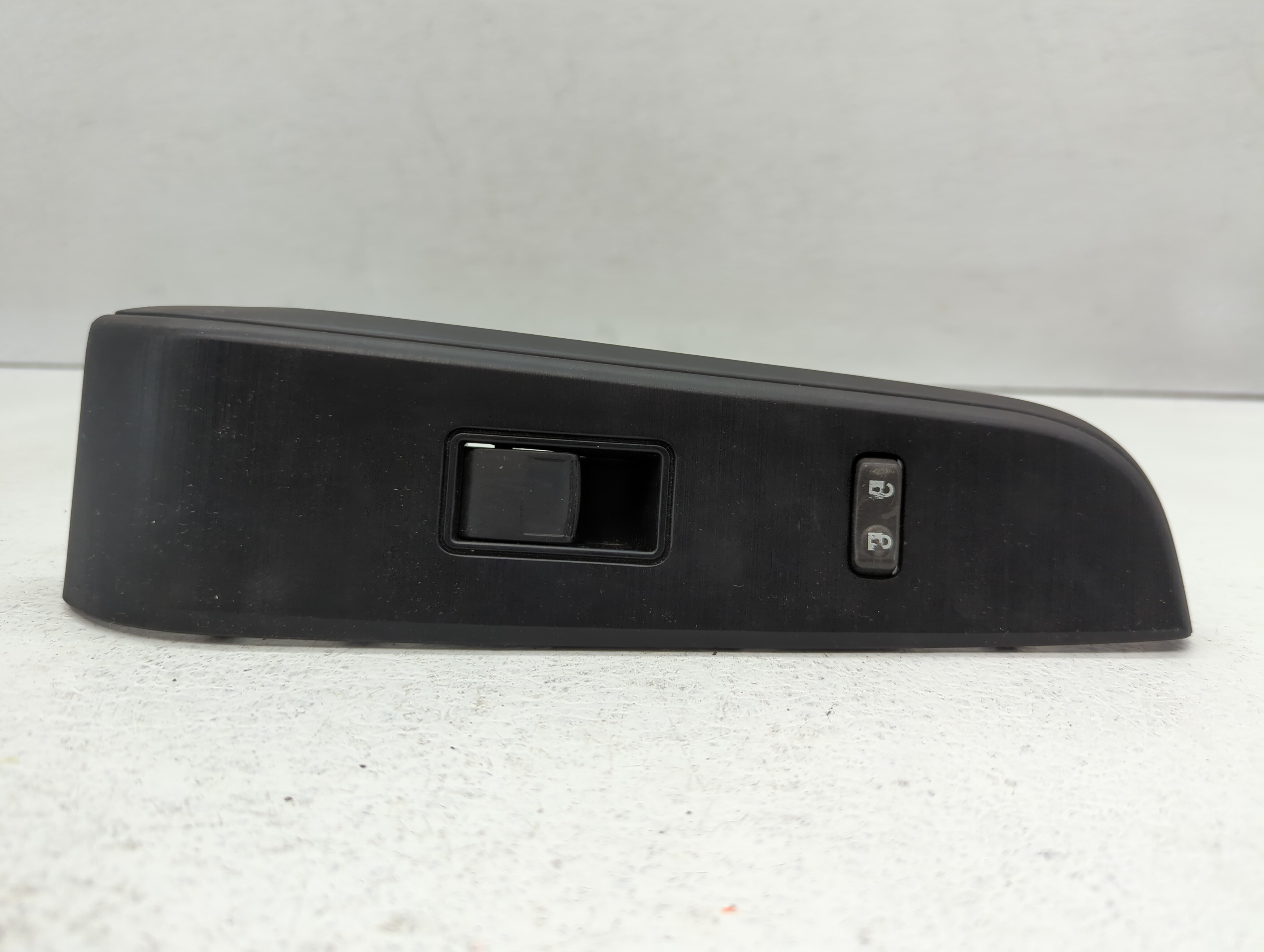 2012 Toyota Camry Passenger Right Power Window Switch 564136 - Oemusedautoparts1.com