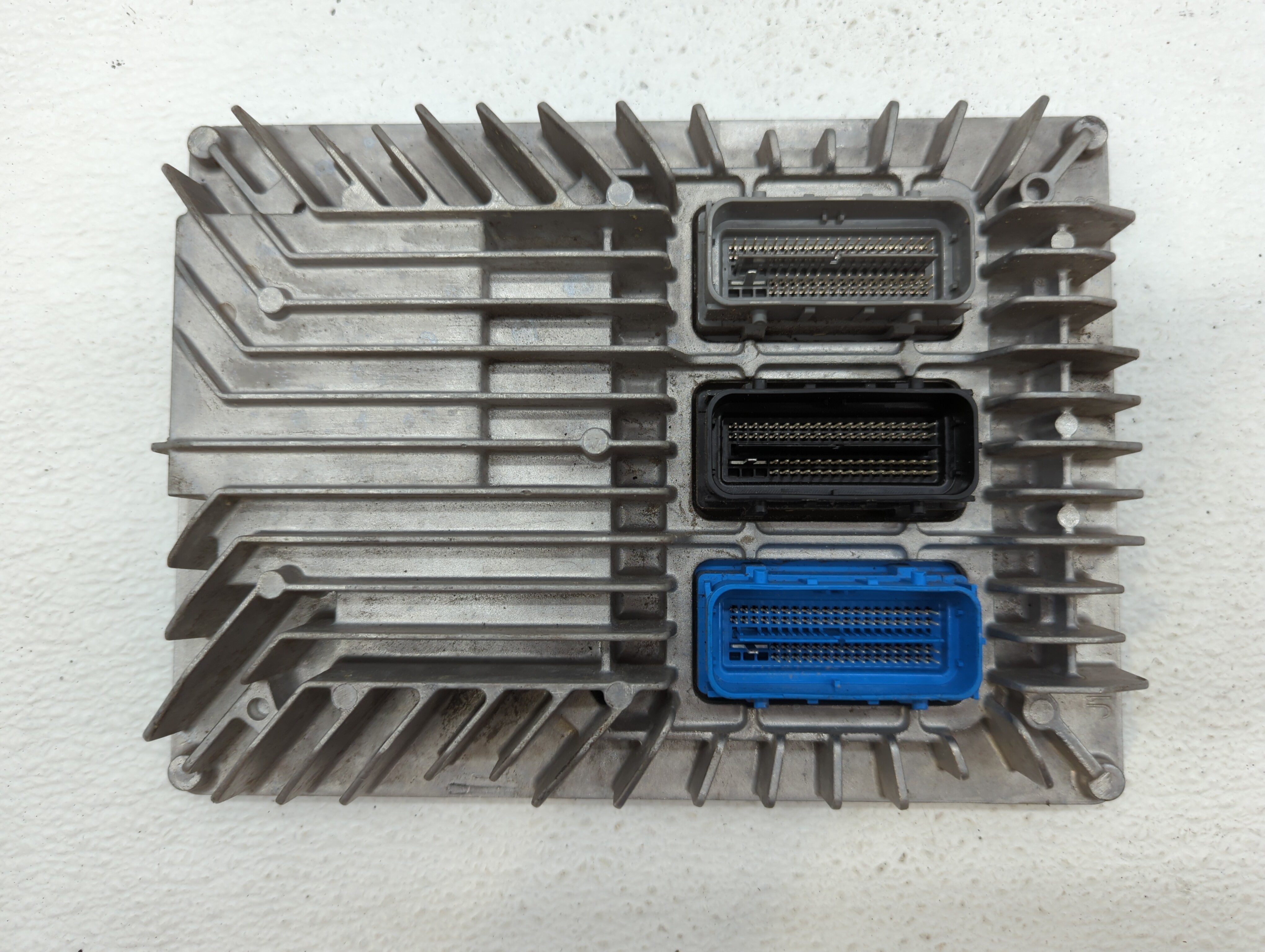 Picture of 2017-2017 Buick Enclave Engine Computer Ecu Pcm Ecm Pcu Oem 12670001 565008