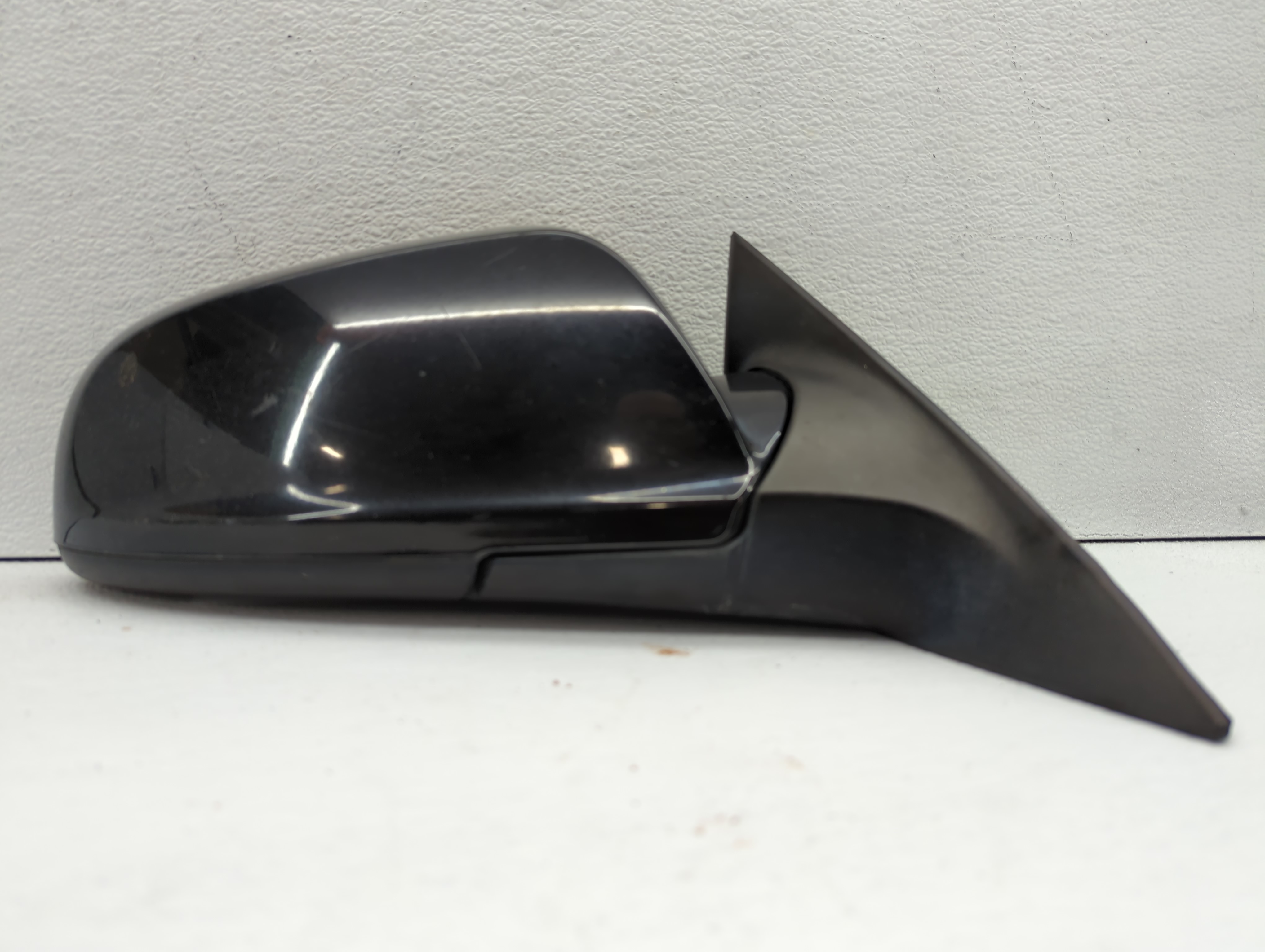 Picture of 2008-2012 Chevrolet Malibu Passenger Right Side View Power Door Mirror 565069