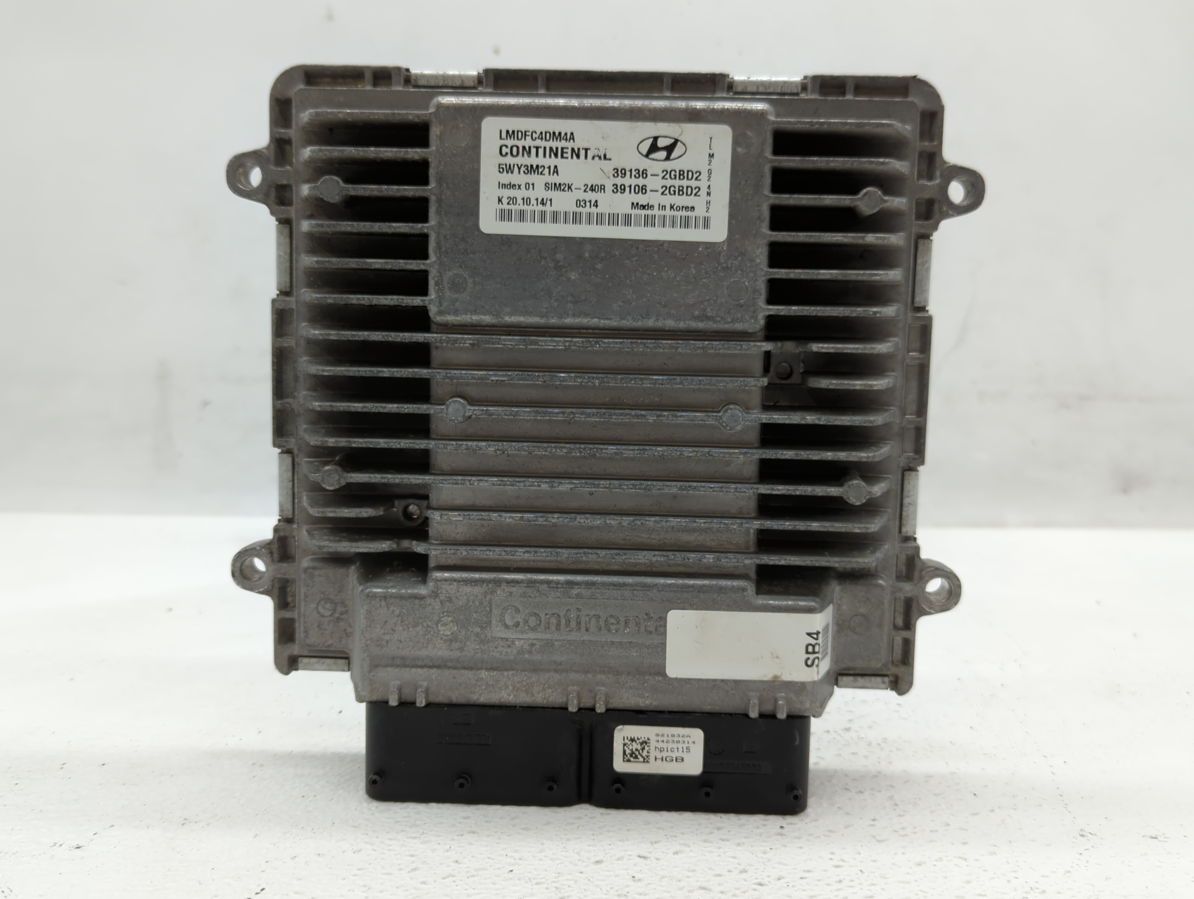 Picture of 2014-2015 Hyundai Tucson Engine Computer Ecu Pcm Ecm Pcu Oem 566435