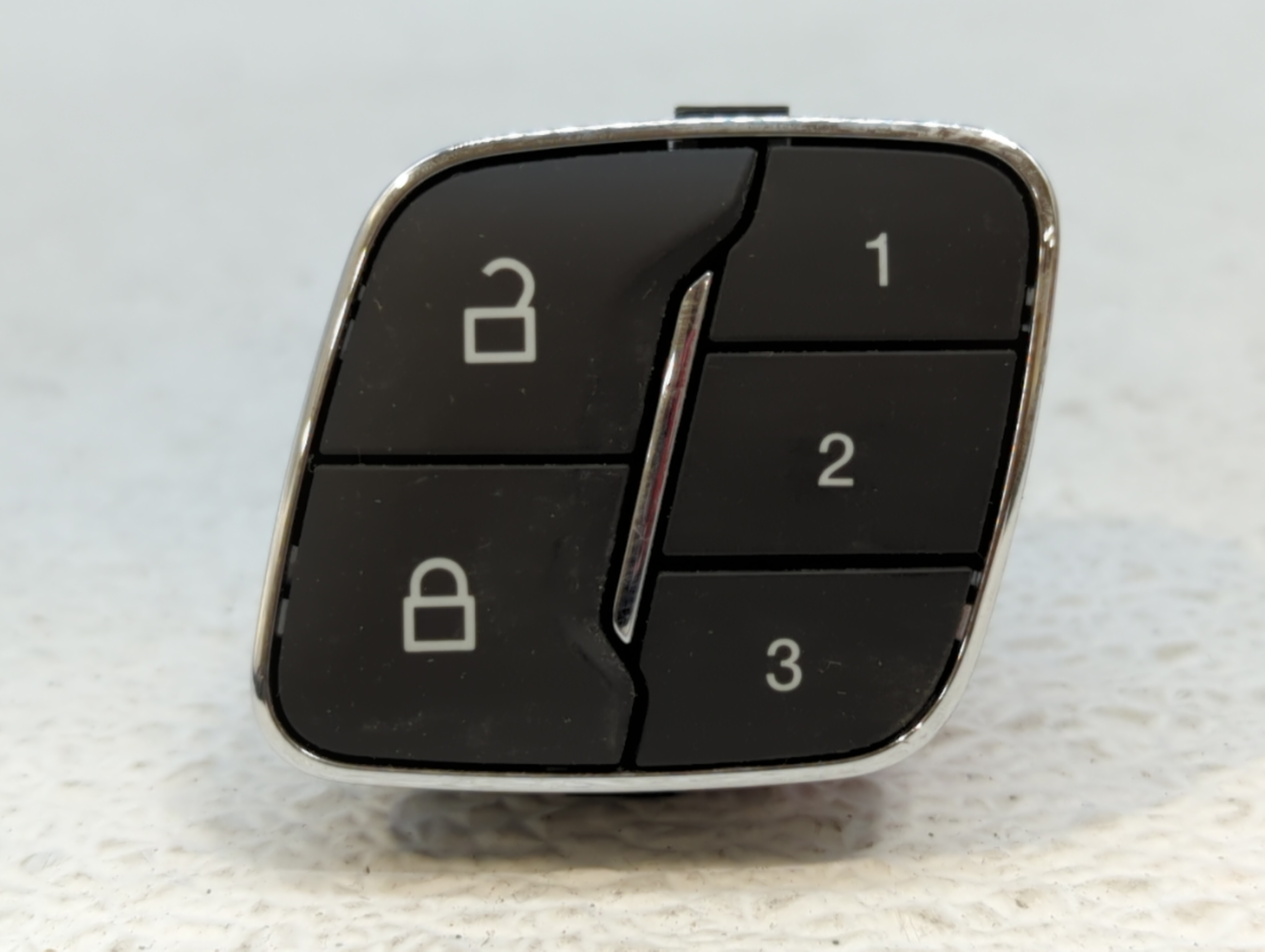 2017-2020 Lincoln Mkz Driver Left Door Master Power Window Switch 566896 - Oemusedautoparts1.com