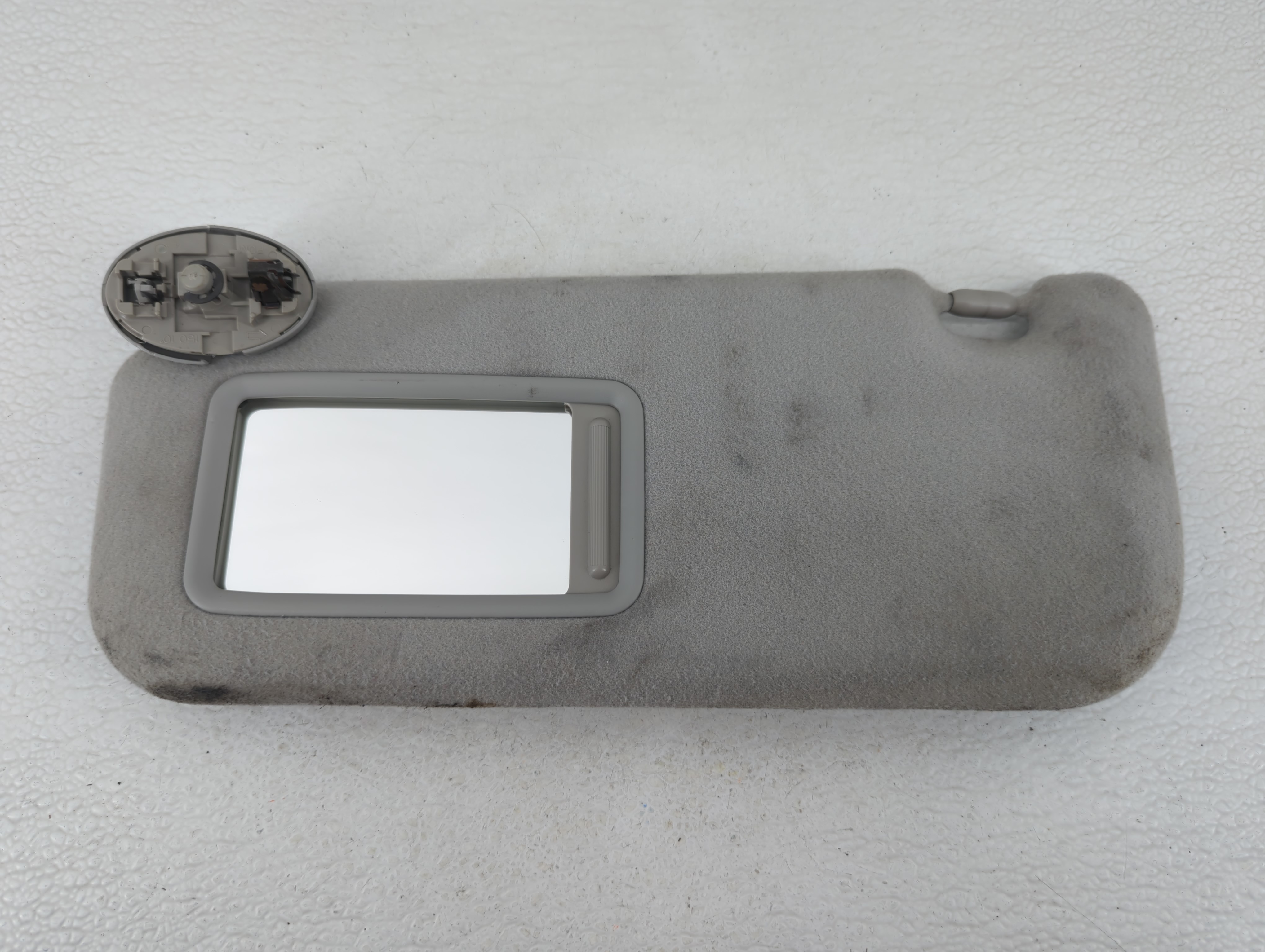 2009-2013 Toyota Corolla Driver Sun Visor Mirror Left Sunvisor Light Gray 567290 - Oemusedautoparts1.com