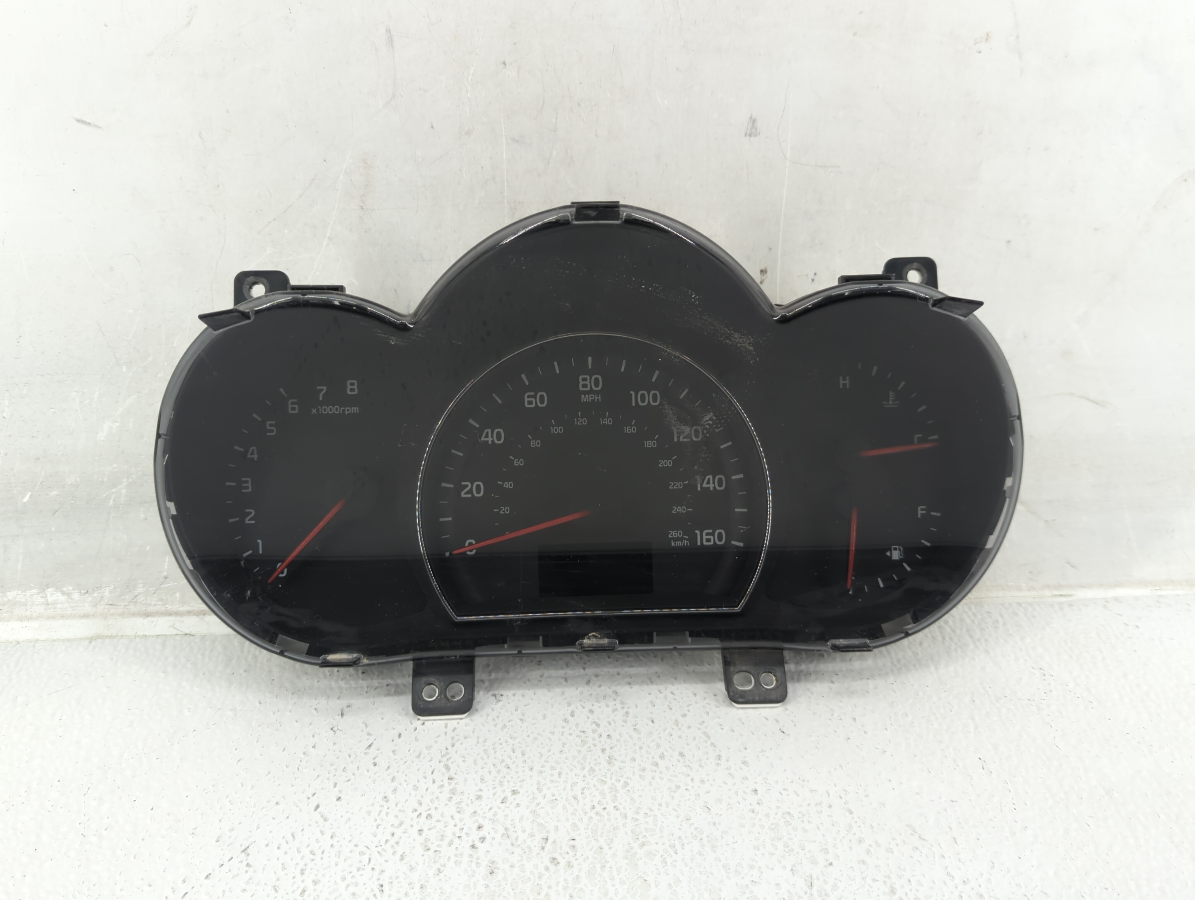 Picture of 2014-2015 Kia Sorento Speedometer Instrument Cluster Gauges 94004-1u010 569020