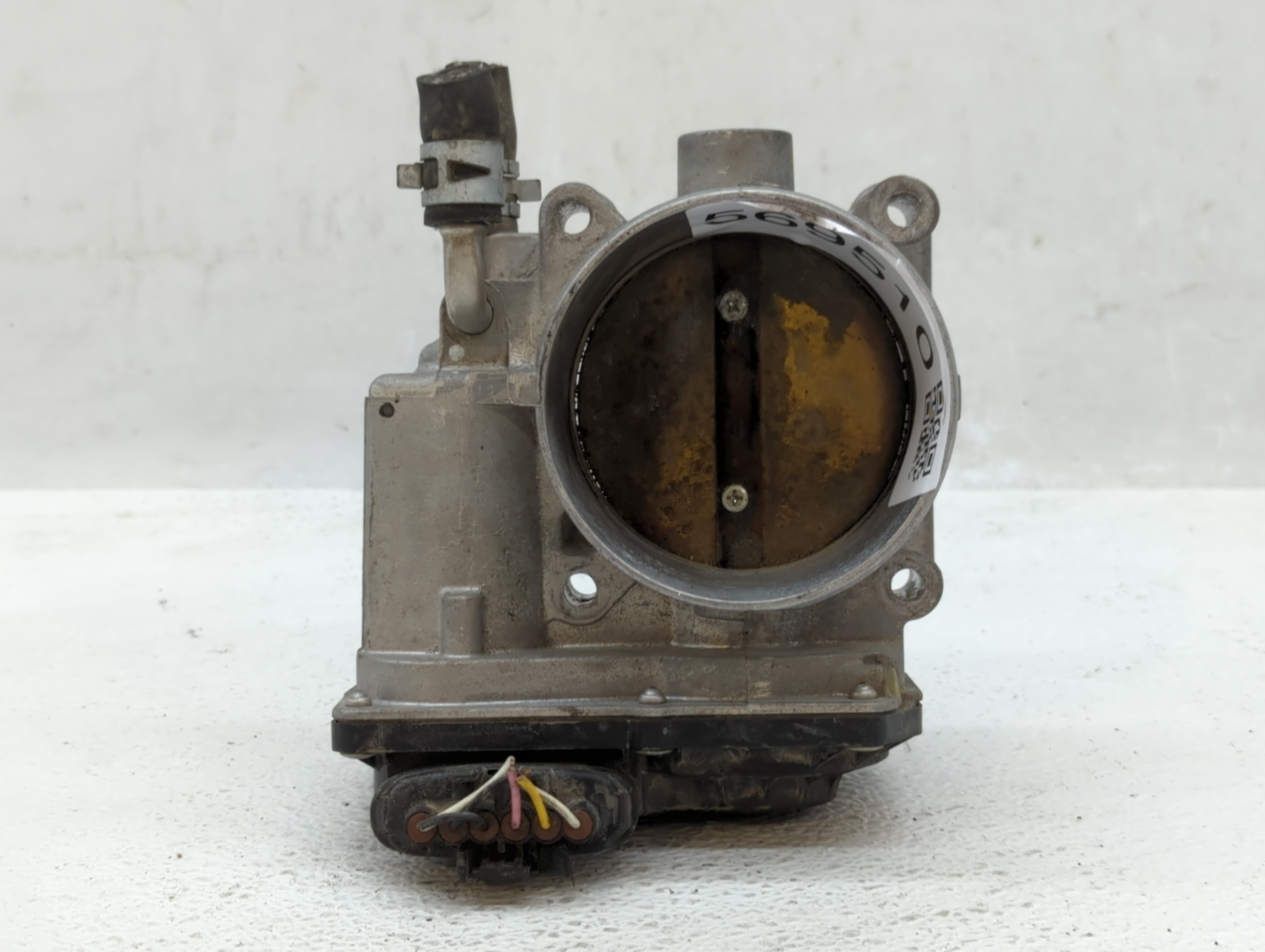 Picture of 2007-2016 Toyota Sienna Throttle Body 569510