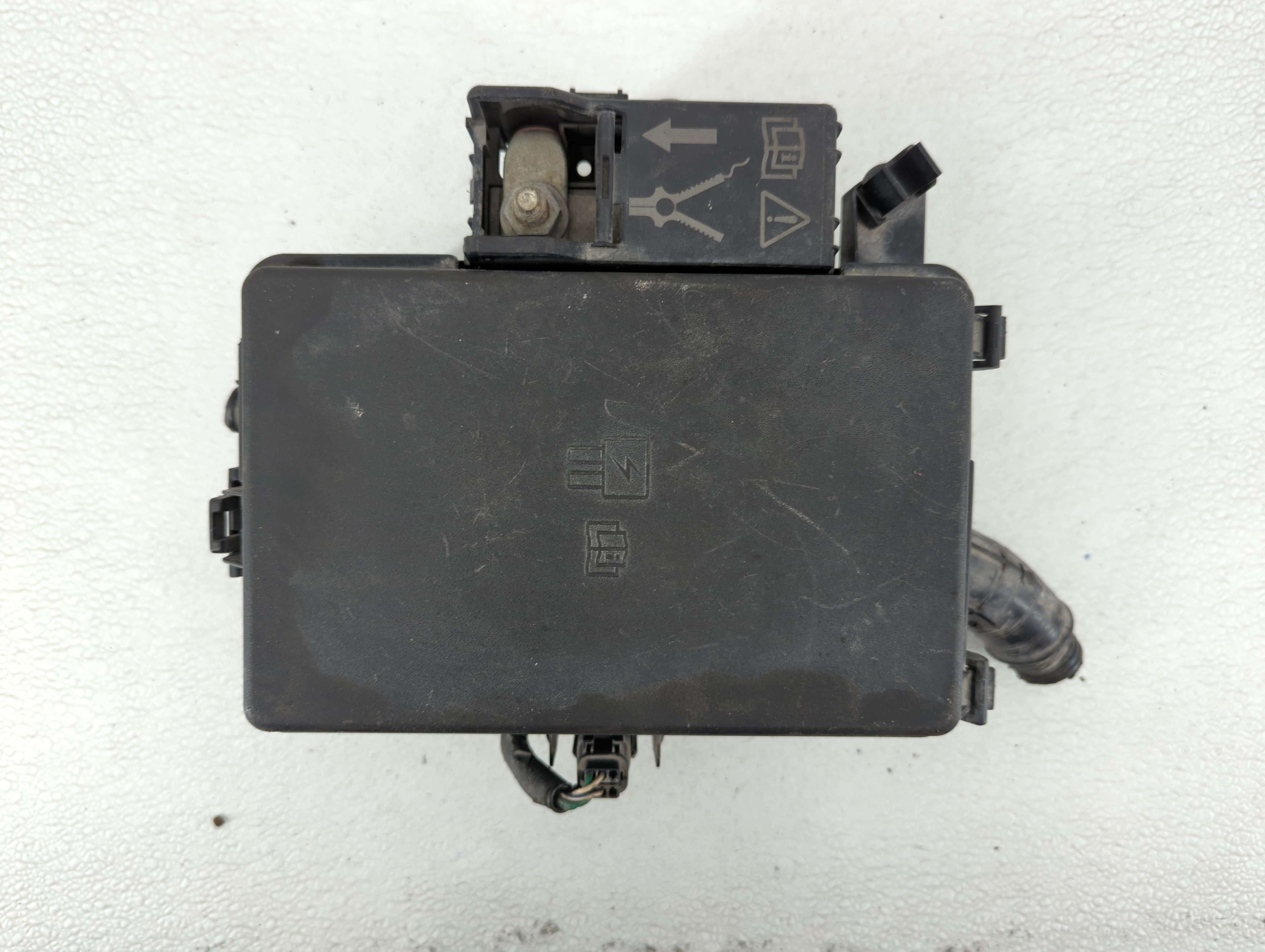 2017-2019 Ford Transit-350 Fusebox Fuse Box Relay Module 570080 - Oemusedautoparts1.com