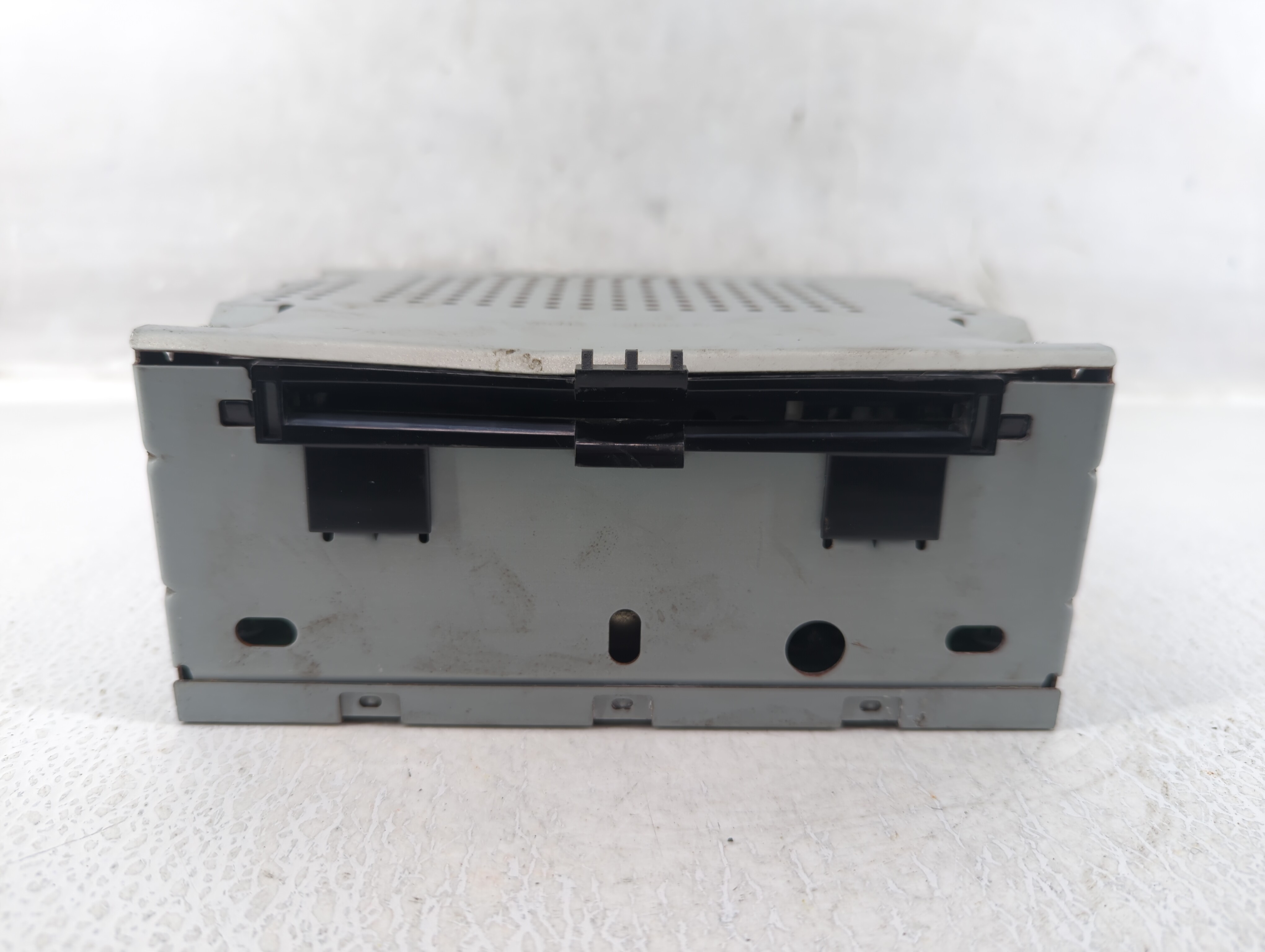 Picture of 2008-2008 Buick Enclave Am Fm Cd Player Radio Receiver 572186