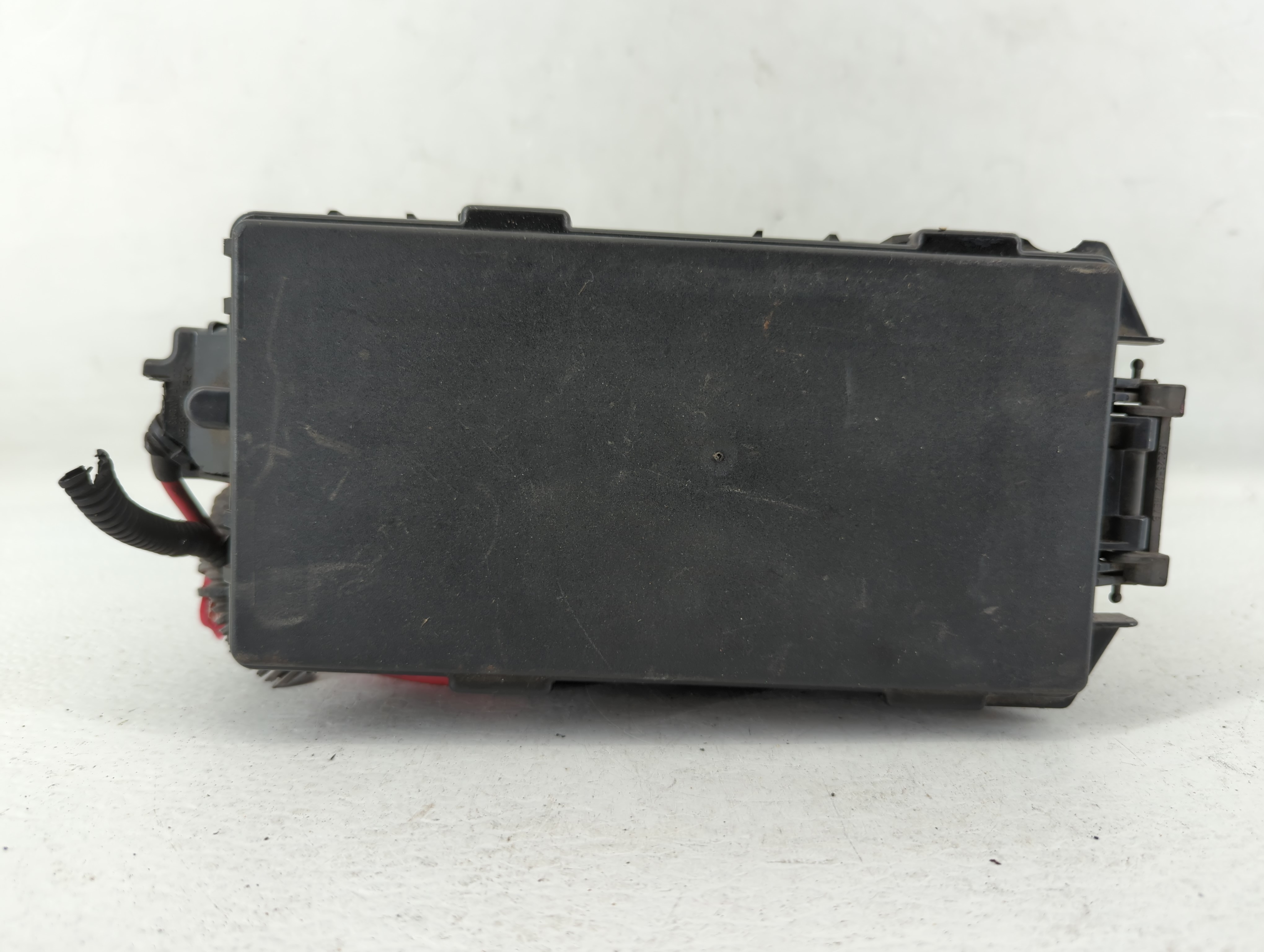 2009-2011 Ford Crown Victoria Fusebox Fuse Box Relay Module 572209 - Oemusedautoparts1.com