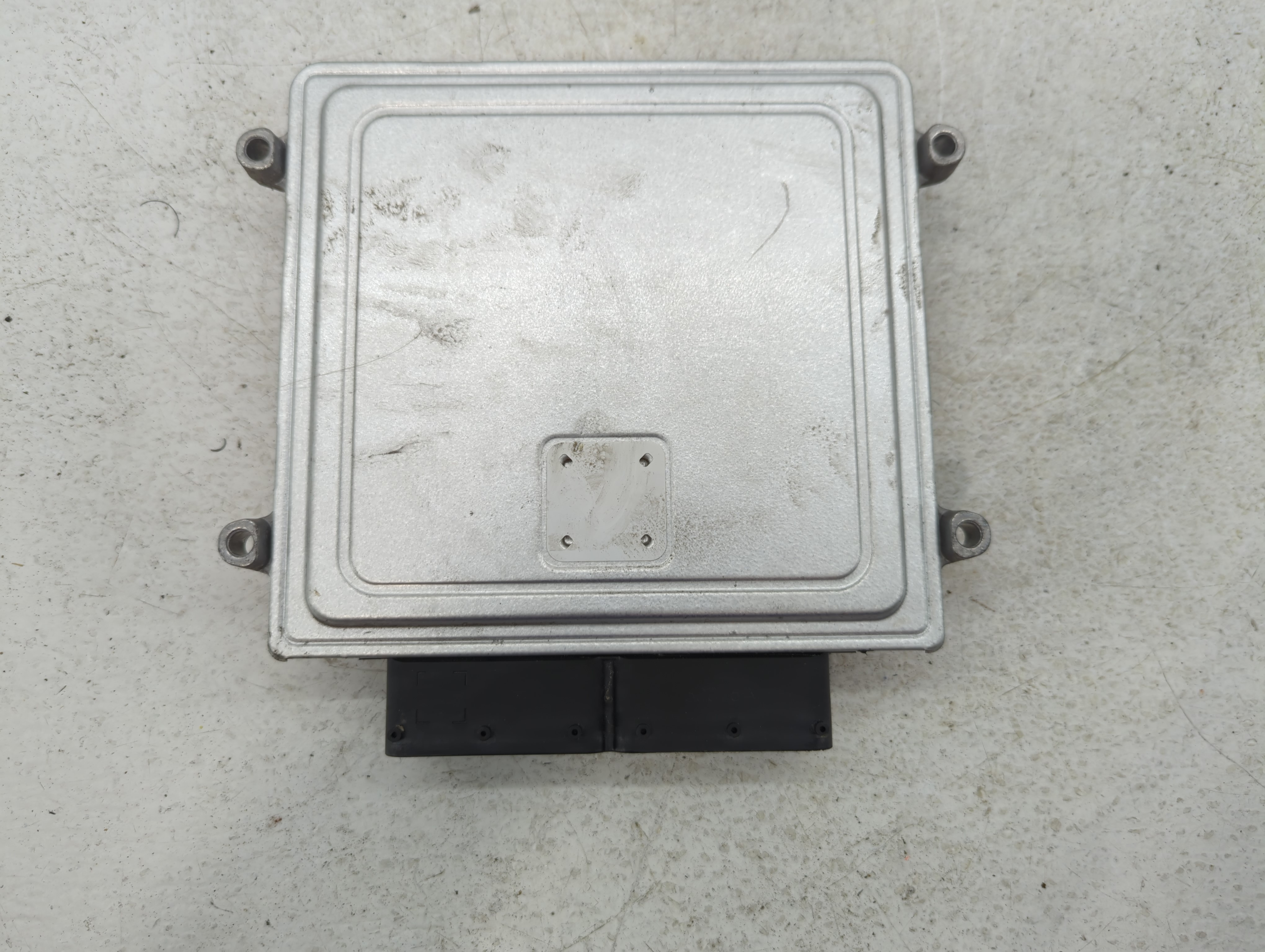 Picture of 2015-2017 Hyundai Sonata Engine Computer Ecu Pcm Ecm Pcu Oem 573634