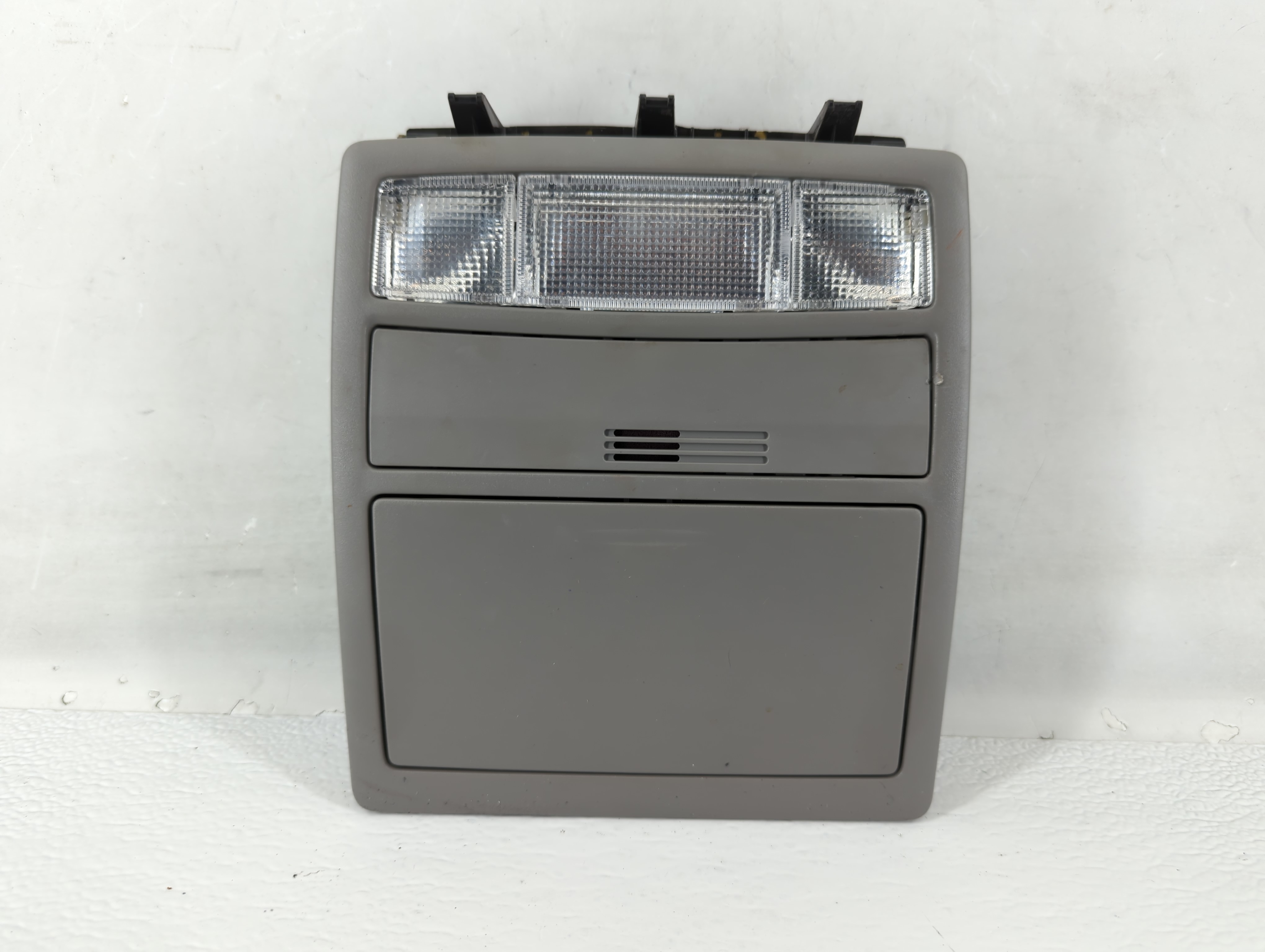 2011 Toyota Camry Overhead Roof Console 574193 - Oemusedautoparts1.com