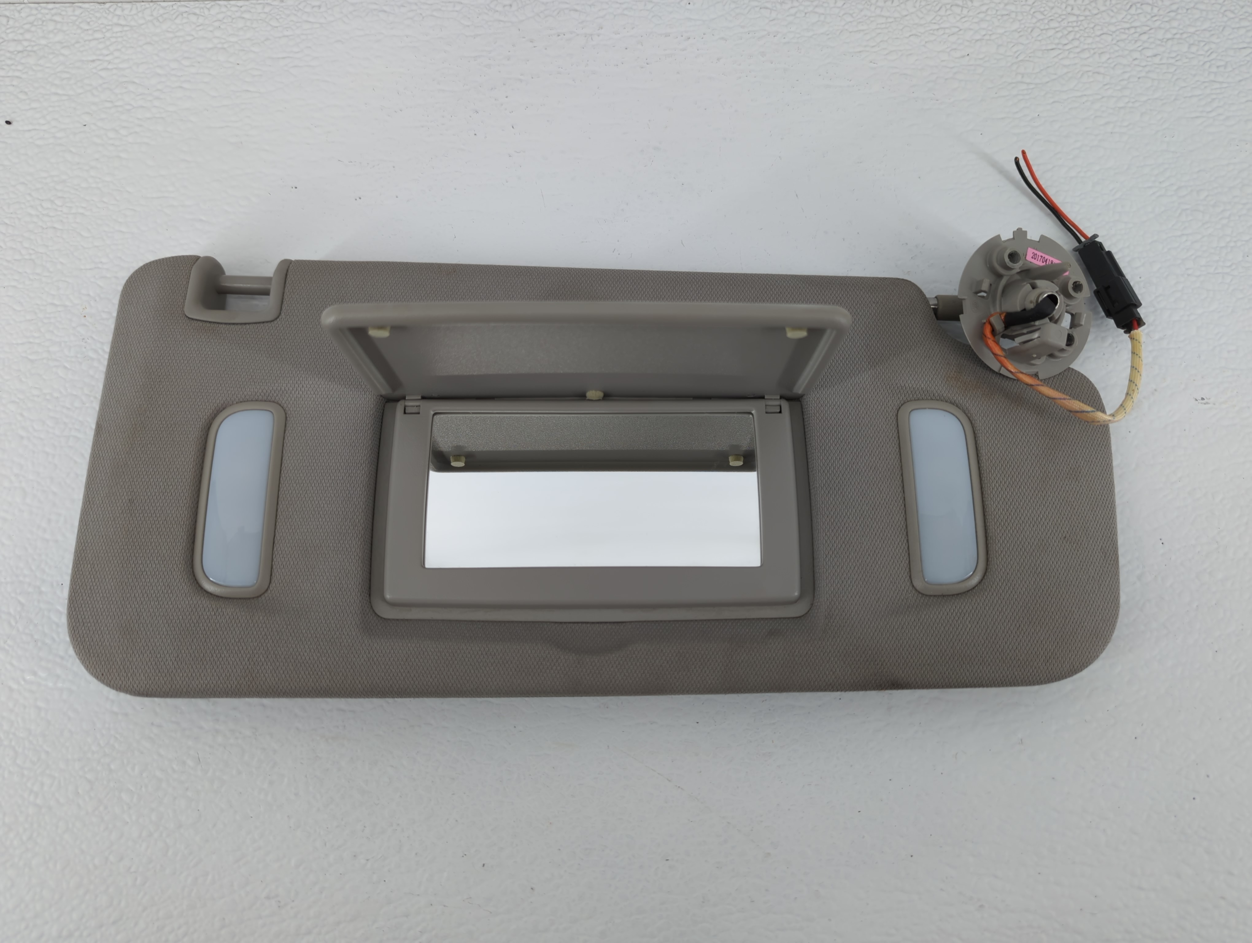 Picture of 2010-2017 Chevrolet Equinox Passenger Sun Visor Mirror Right Sunvisor 575779