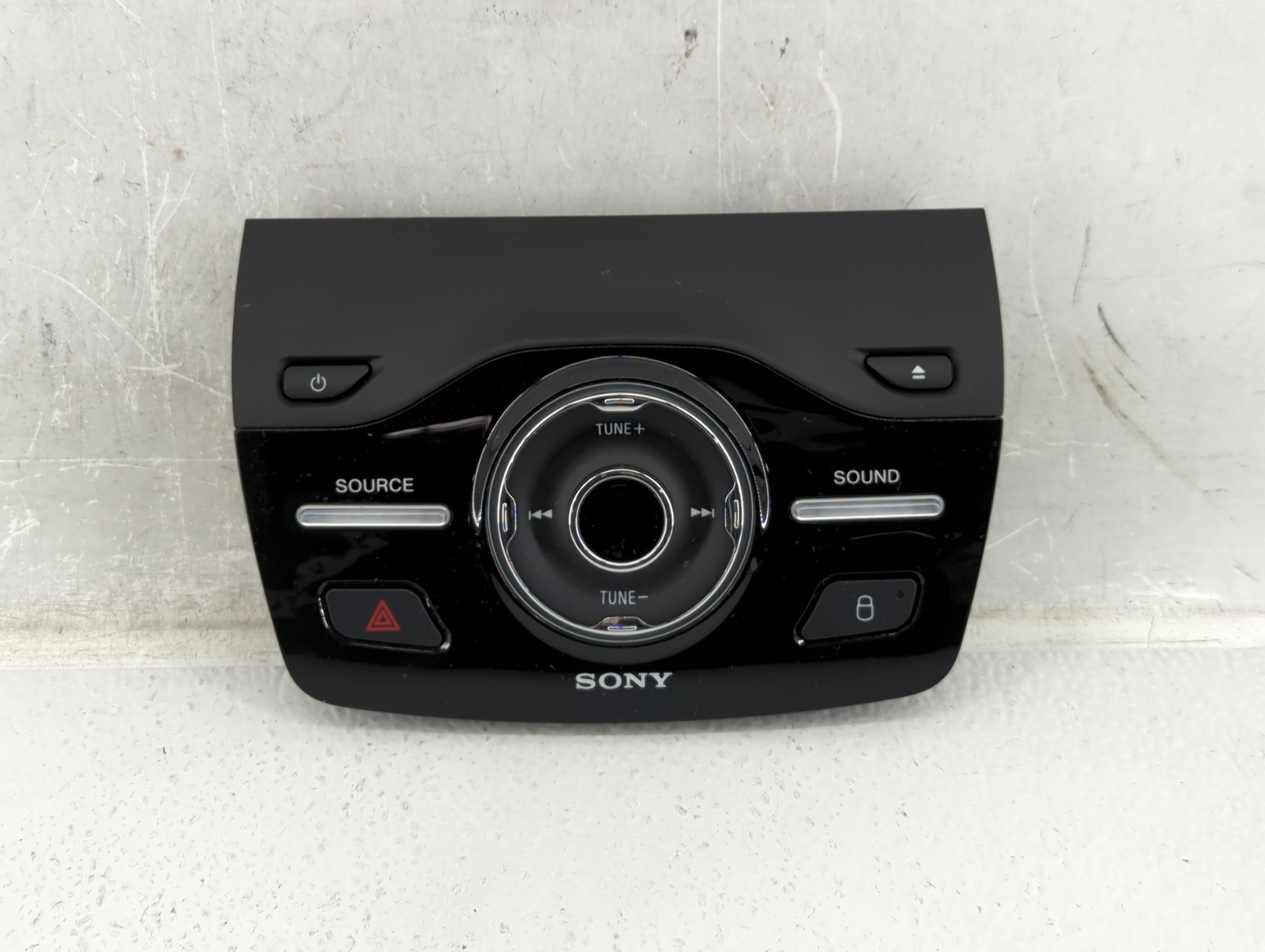 2015 Ford Escape Am Fm Cd Player Radio Receiver 576420 - Oemusedautoparts1.com