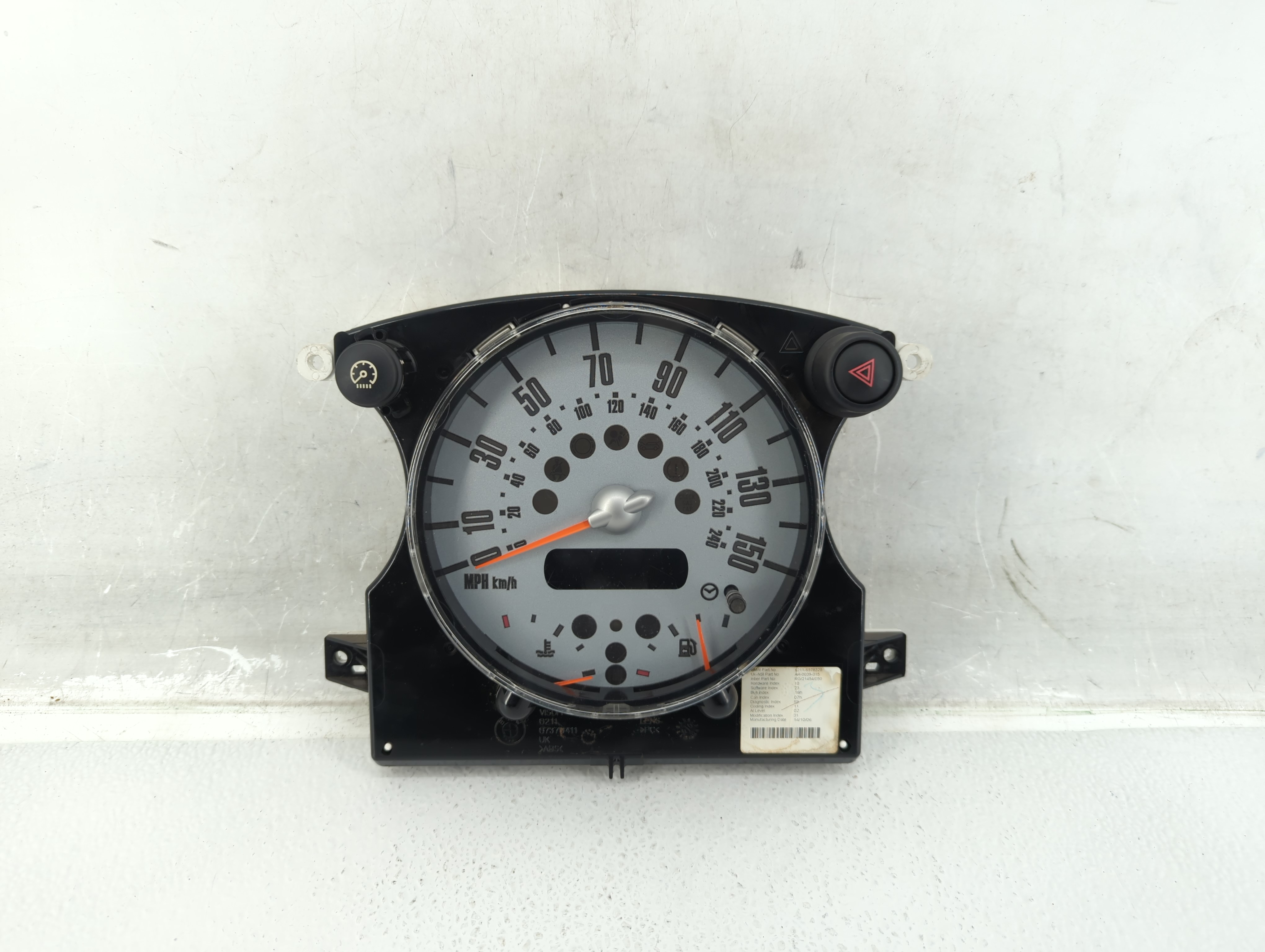 Picture of 2006 Mini Cooper Speedometer Instrument Cluster Gauges 6211-6978320 577317