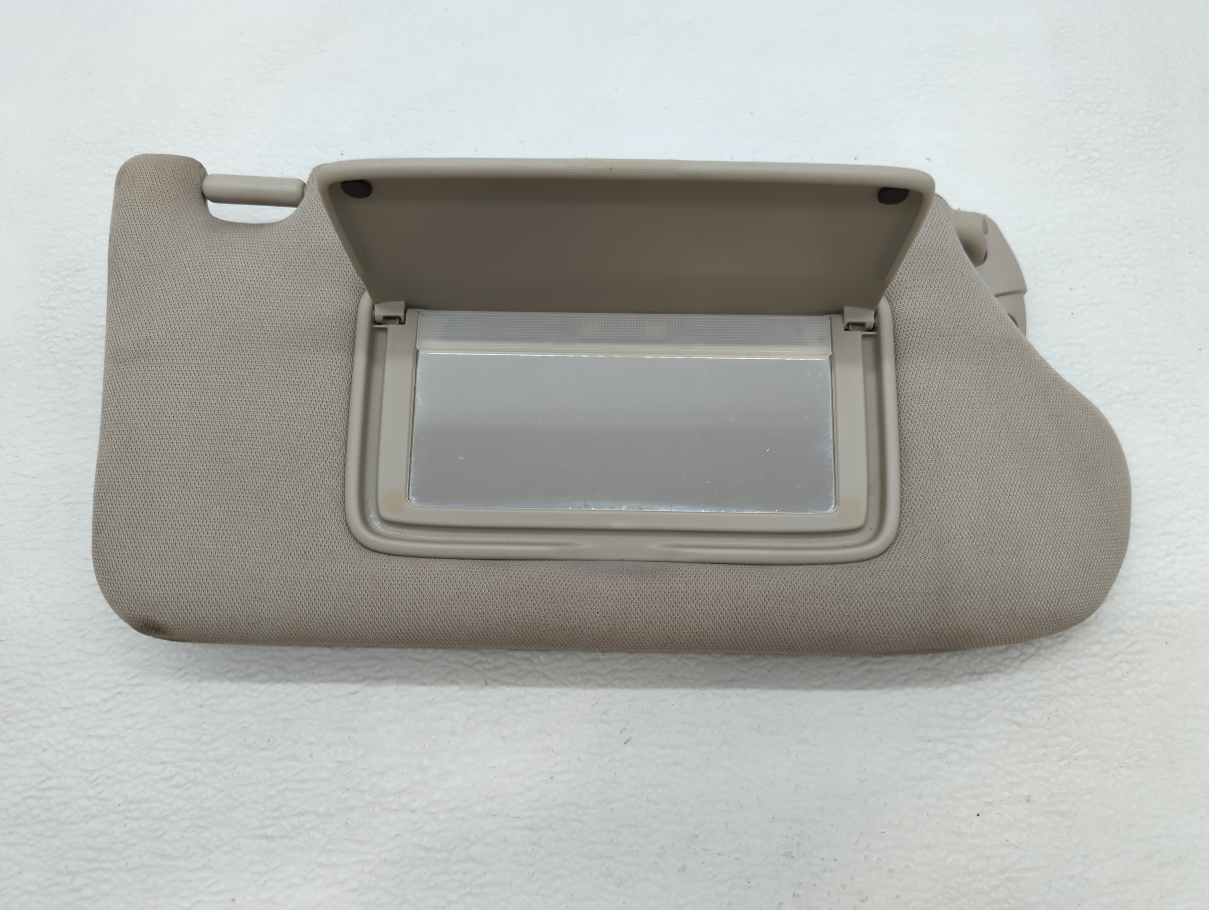 Picture of 2013-2018 Nissan Altima Passenger Sun Visor Mirror Right Sunvisor Gray 579458