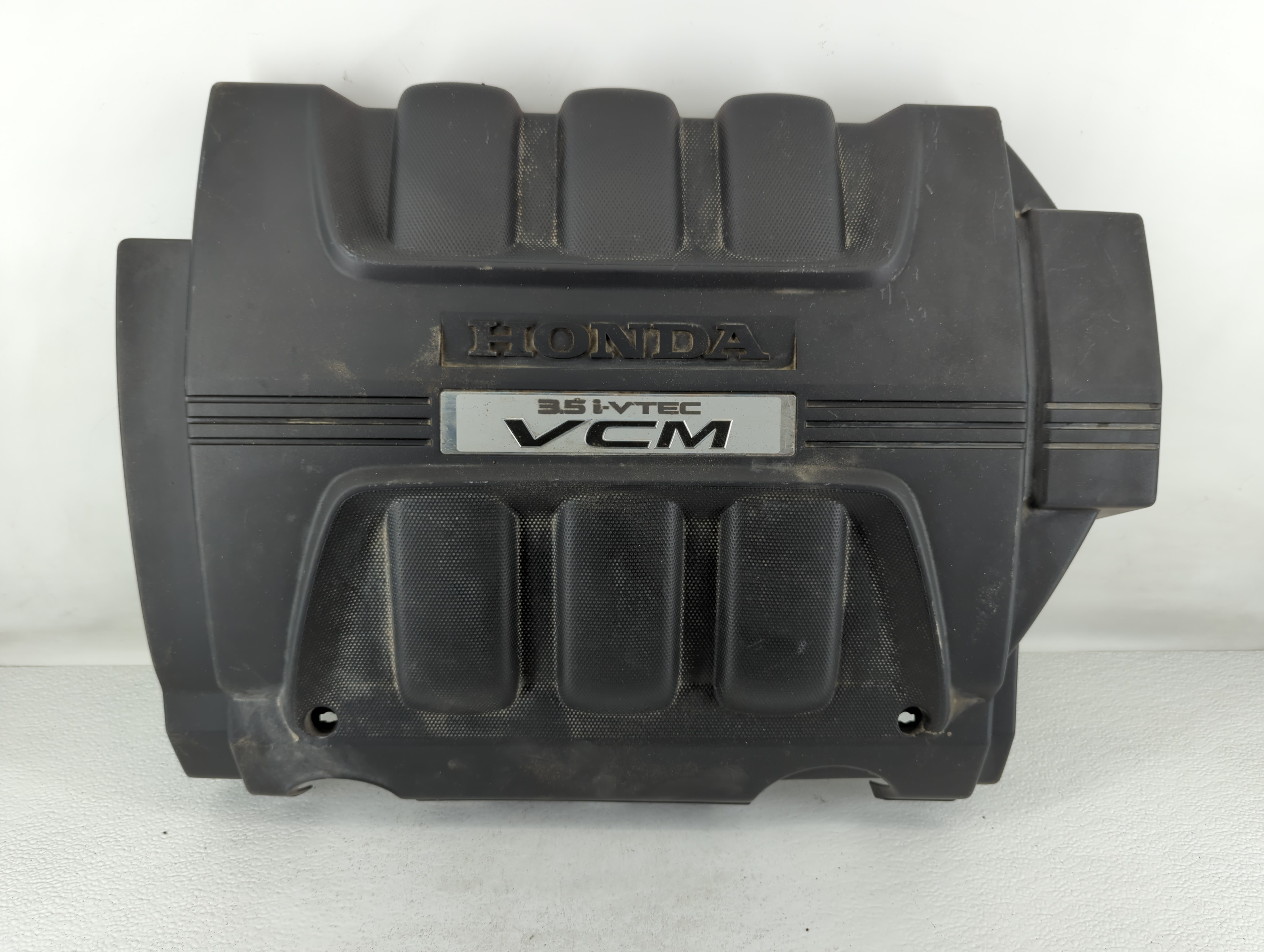 2008 Honda Odyssey Engine Cover 579972 - Oemusedautoparts1.com