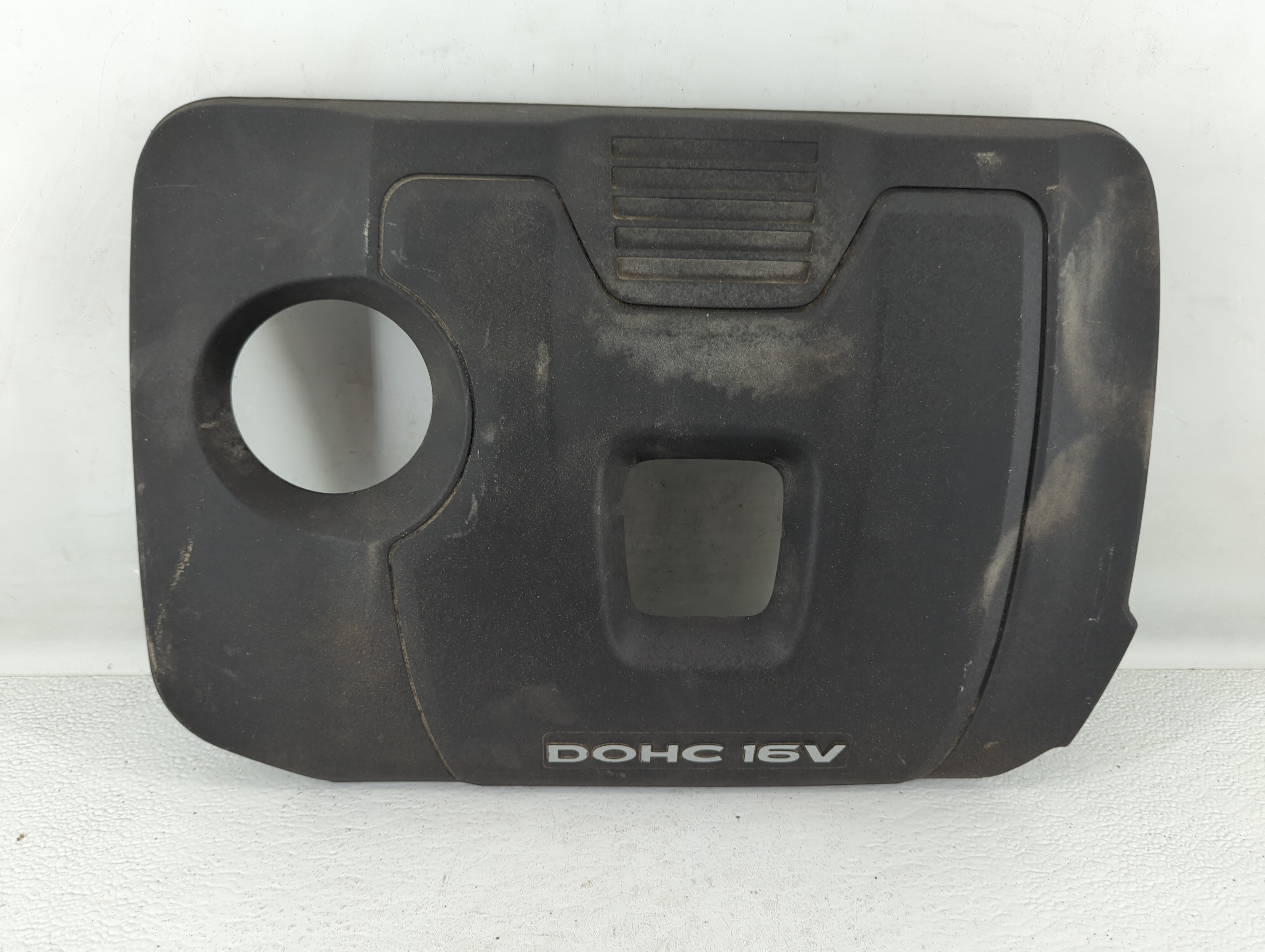 Picture of 2017 Hyundai Elantra Engine Cover 579978